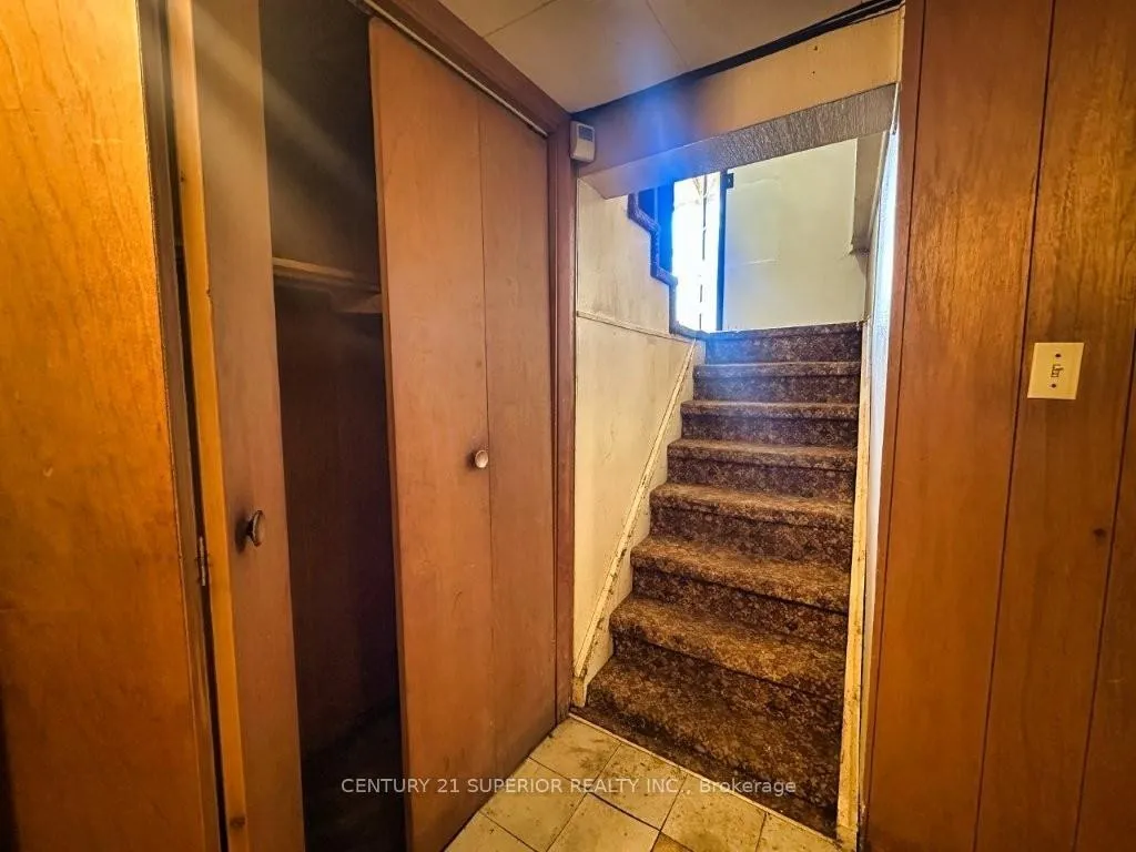 Photo 23 of 182 Hilldale Road, Thunder Bay, Dawson Heights — HOMEH