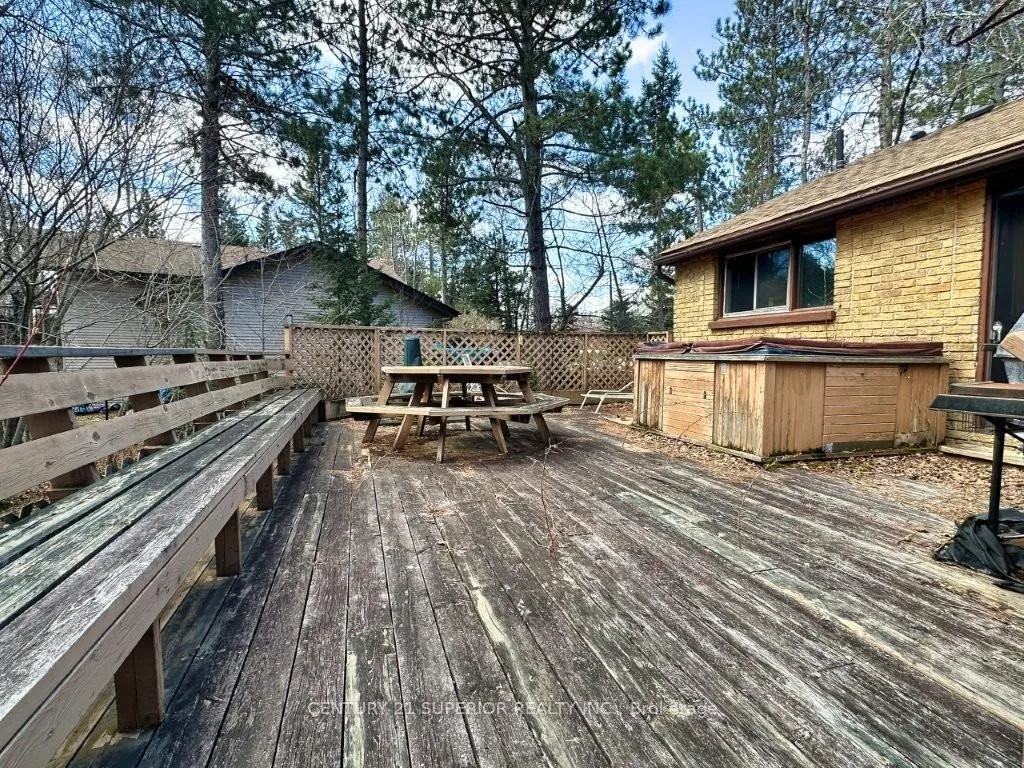 Photo 37 of 182 Hilldale Road, Thunder Bay, Dawson Heights — HOMEH