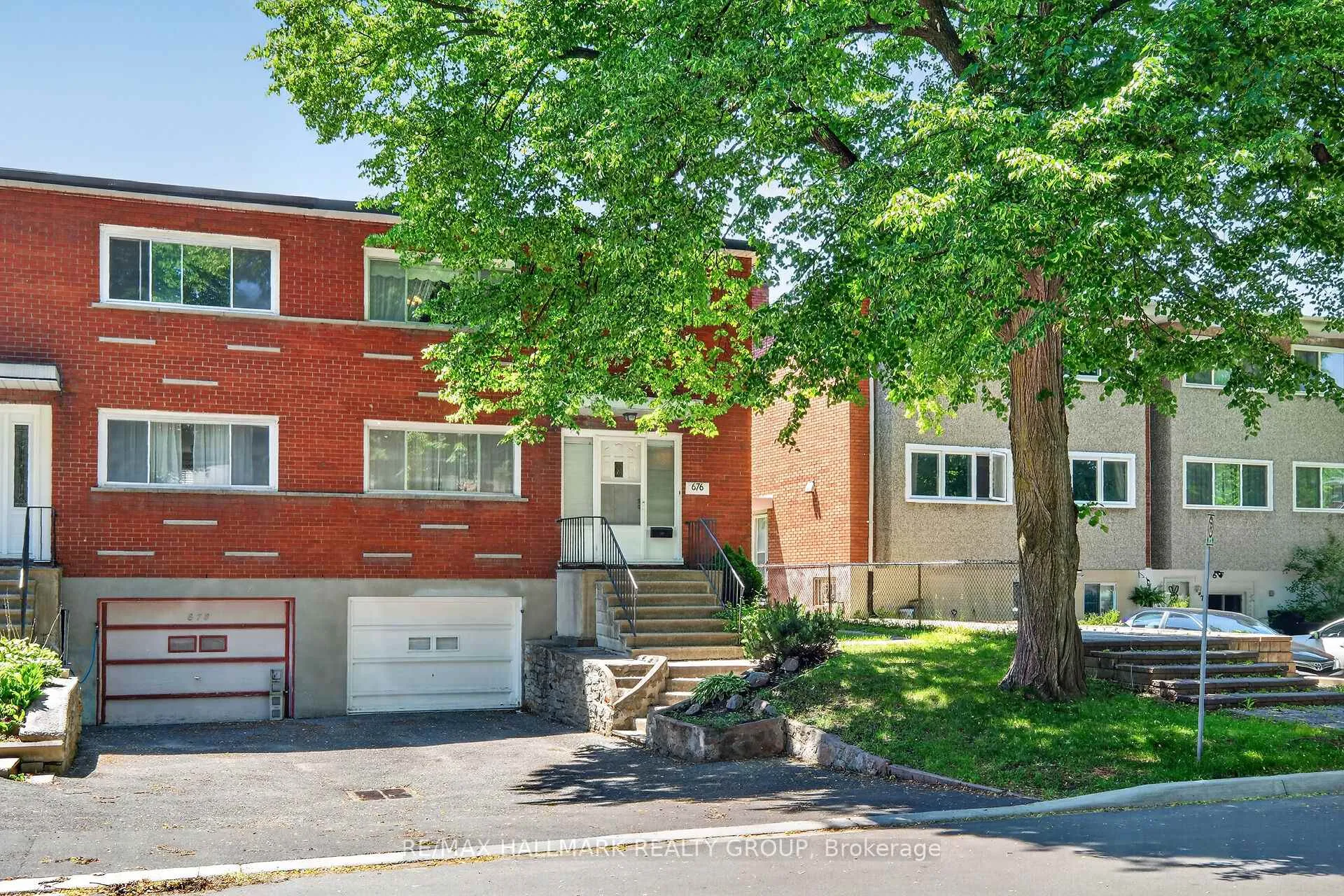 Photo 1 of 676 Morin Street, Ottawa, Castle Heights — HOMEH