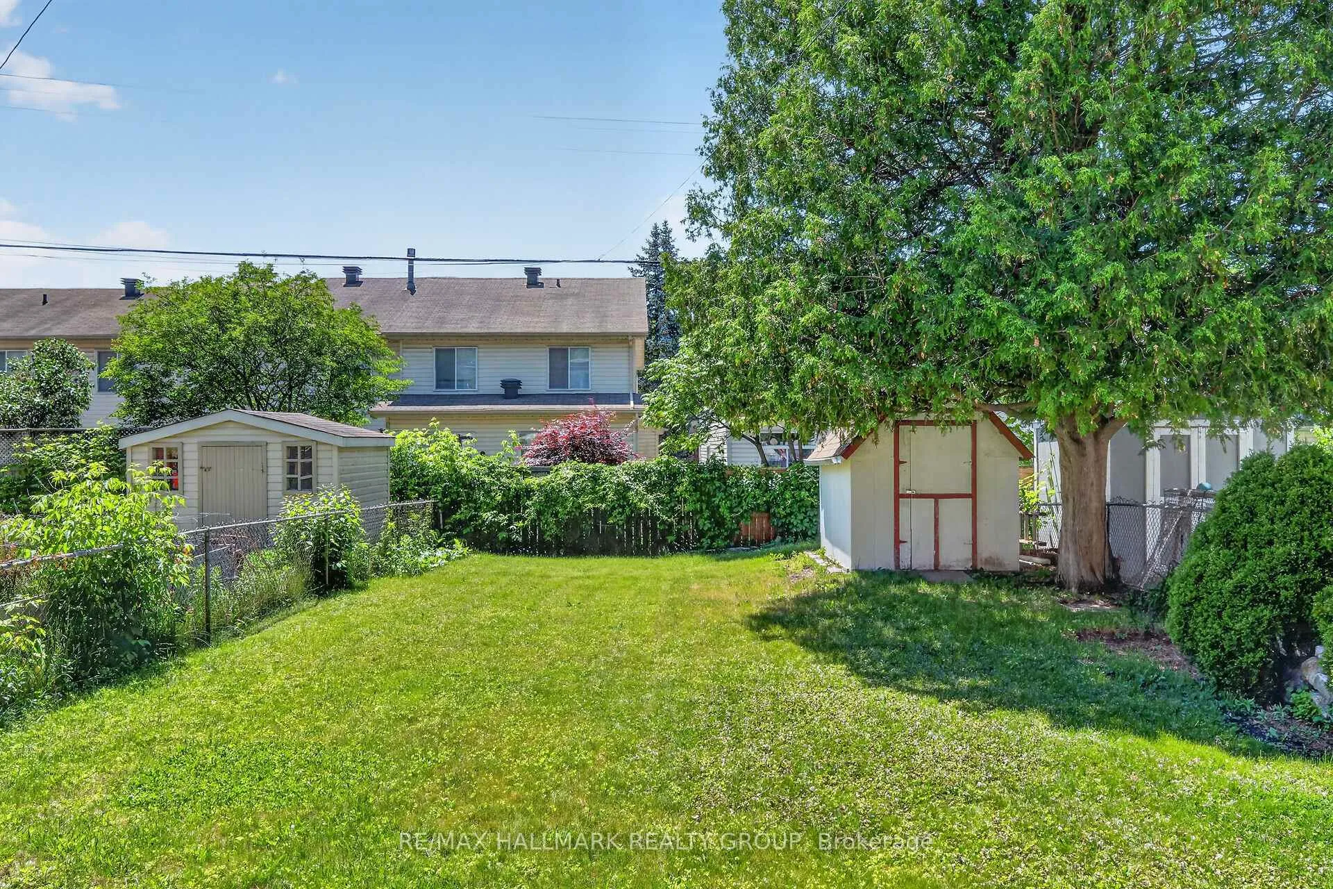 Photo 36 of 676 Morin Street, Ottawa, Castle Heights — HOMEH