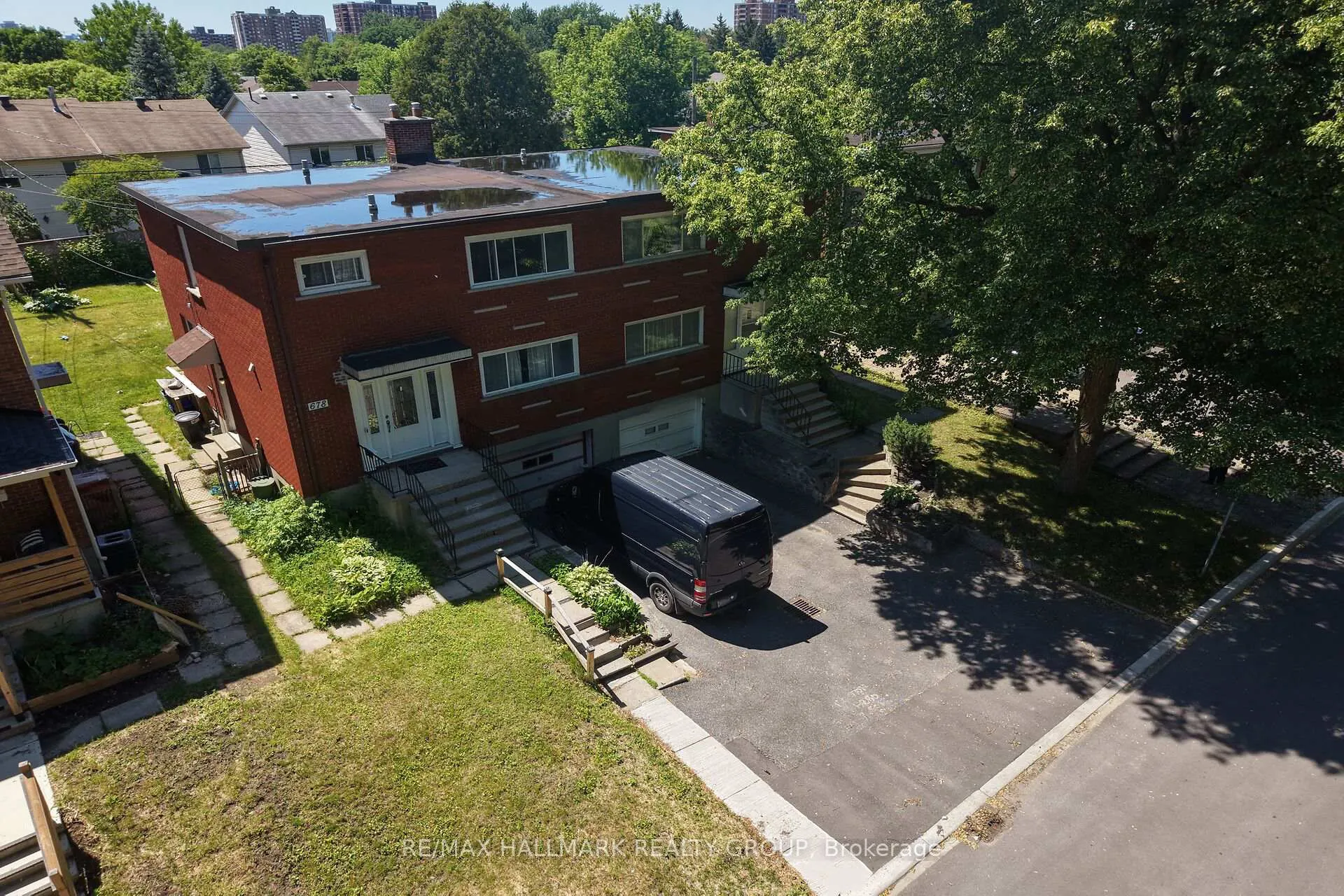 Photo 40 of 676 Morin Street, Ottawa, Castle Heights — HOMEH