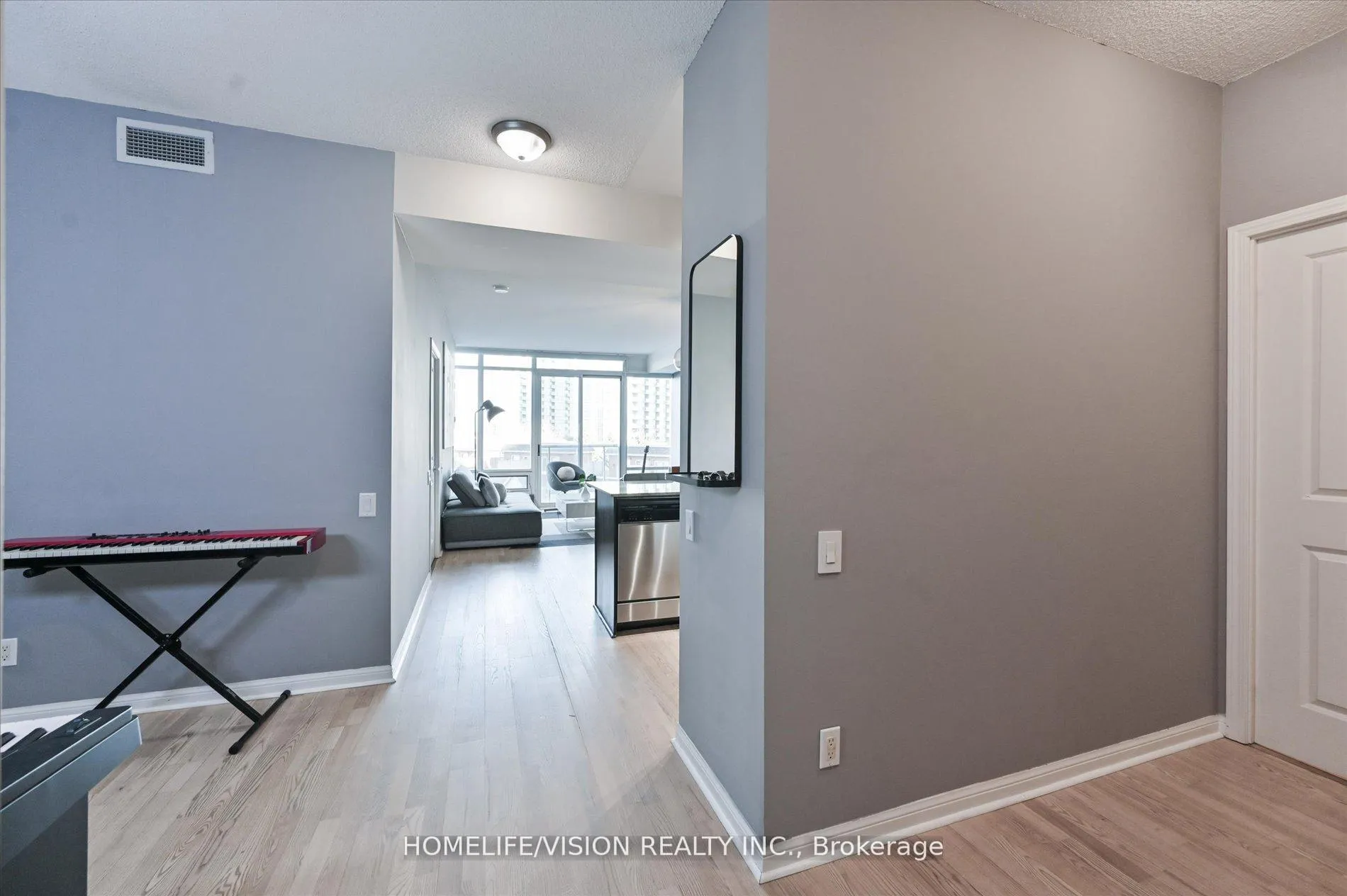 Photo 17 of Unit 508, 15 Windermere Avenue, Toronto, High Park-Swansea — HOMEH