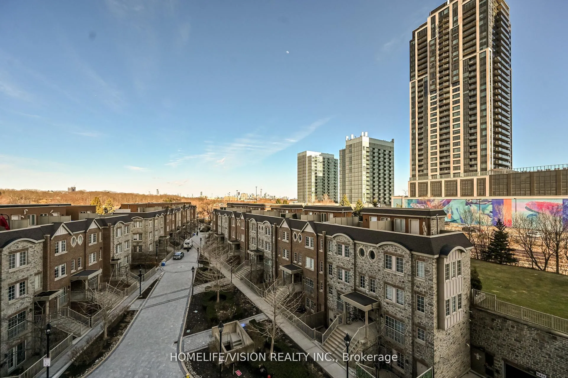 Photo 38 of Unit 508, 15 Windermere Avenue, Toronto, High Park-Swansea — HOMEH