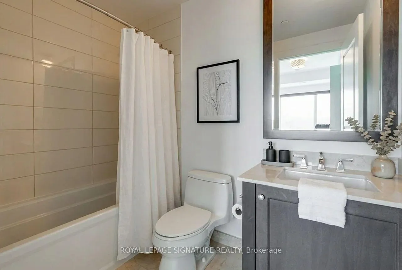 Photo 15 of Unit 906, 30 Old Mill Road, Etobicoke, Kingsway South — HOMEH
