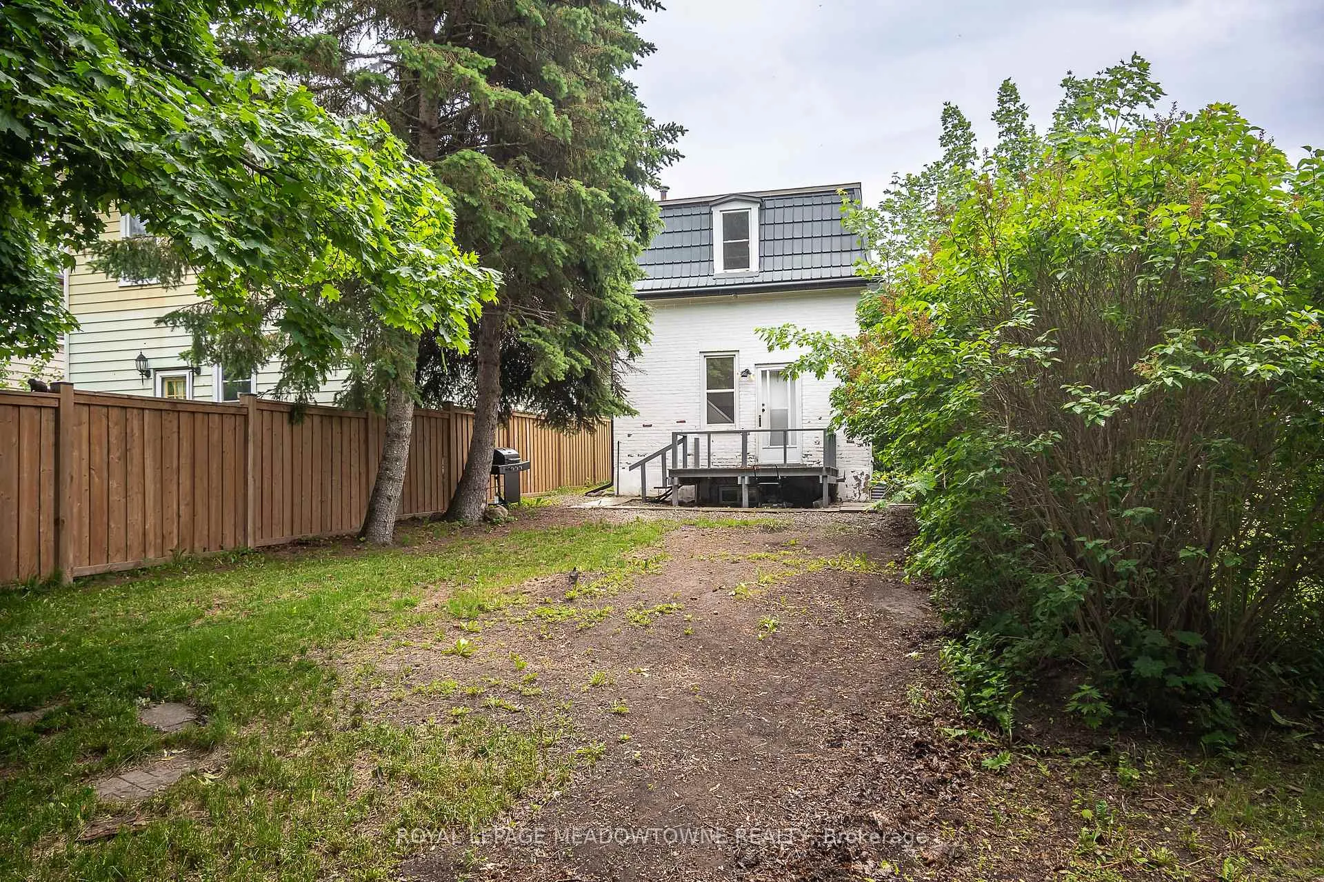 Photo 30 of 45 King Street, Halton Hills, Georgetown — HOMEH