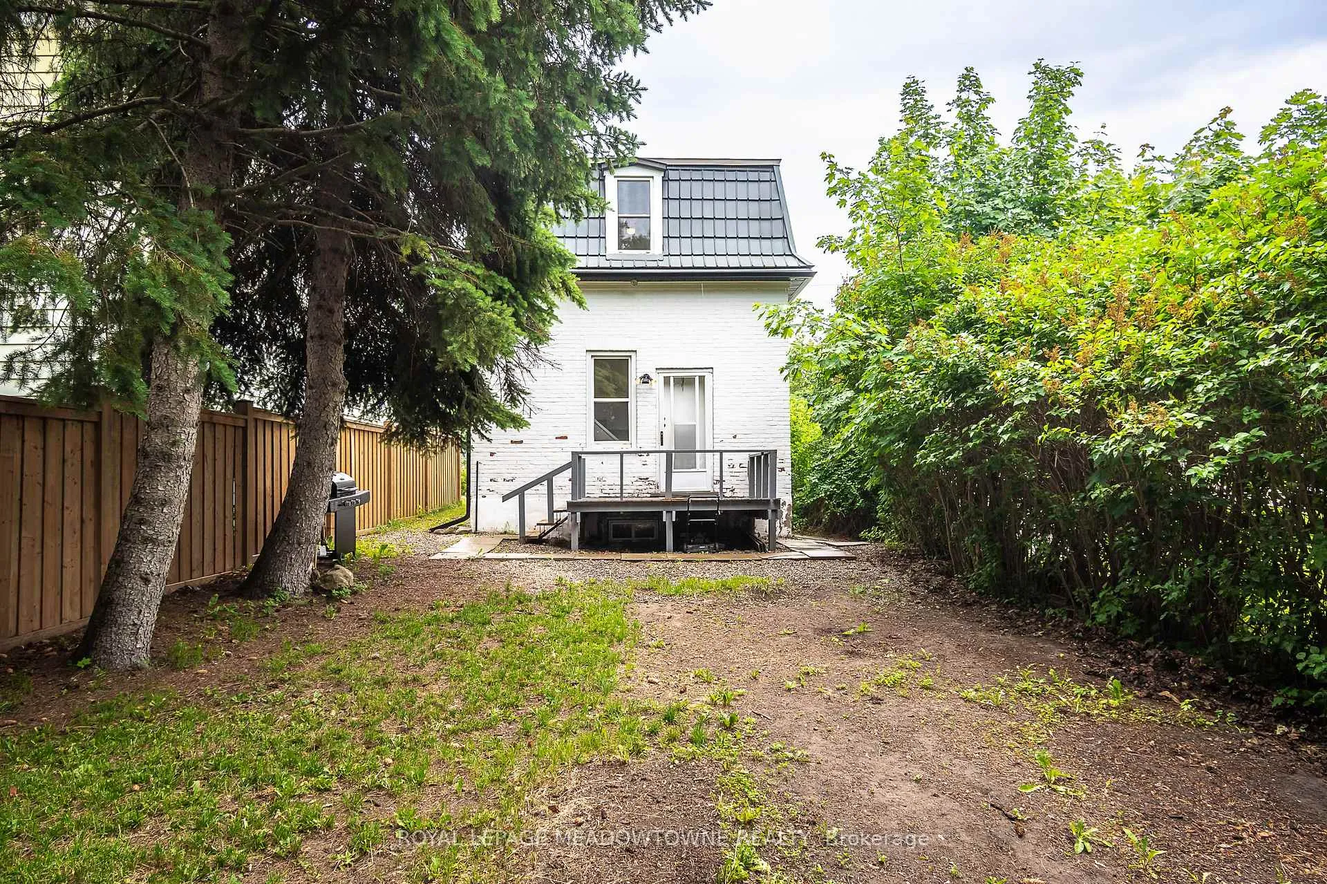 Photo 33 of 45 King Street, Halton Hills, Georgetown — HOMEH