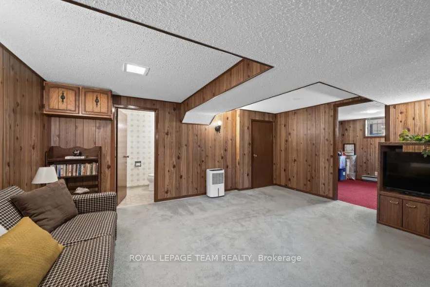 Photo 23 of 1218 Cline Crescent, Ottawa, Bel Air Heights — HOMEH