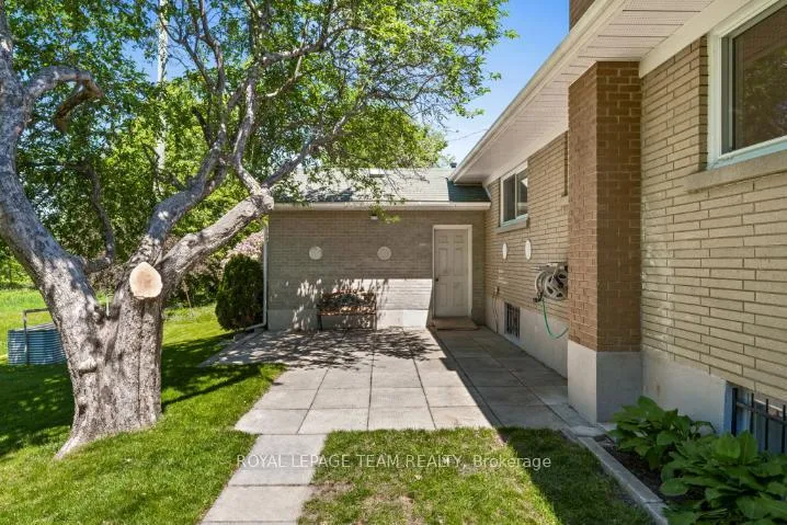 Photo 34 of 1218 Cline Crescent, Ottawa, Bel Air Heights — HOMEH