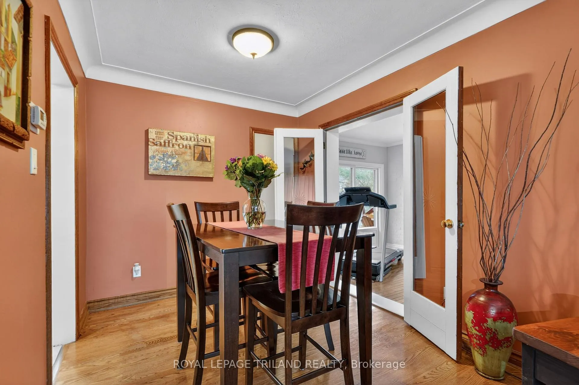 Photo 10 of 501 Boler Road, London, South K — HOMEH