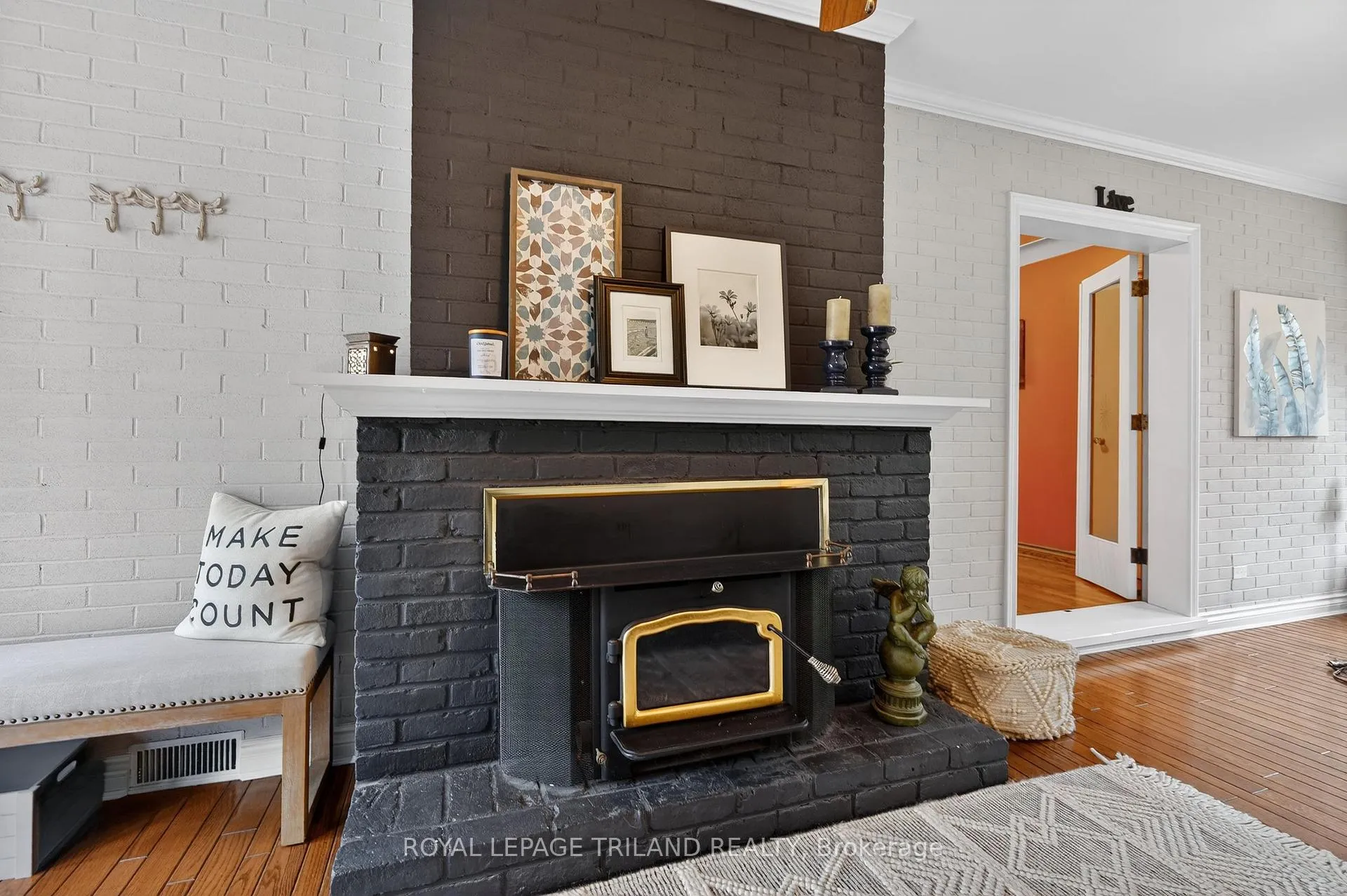 Photo 21 of 501 Boler Road, London, South K — HOMEH
