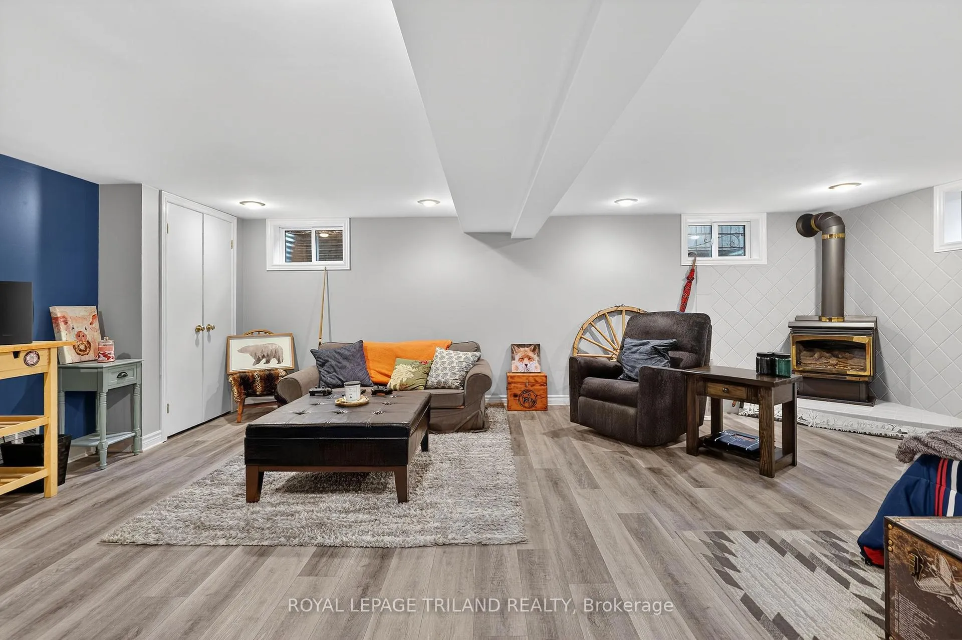 Photo 22 of 501 Boler Road, London, South K — HOMEH