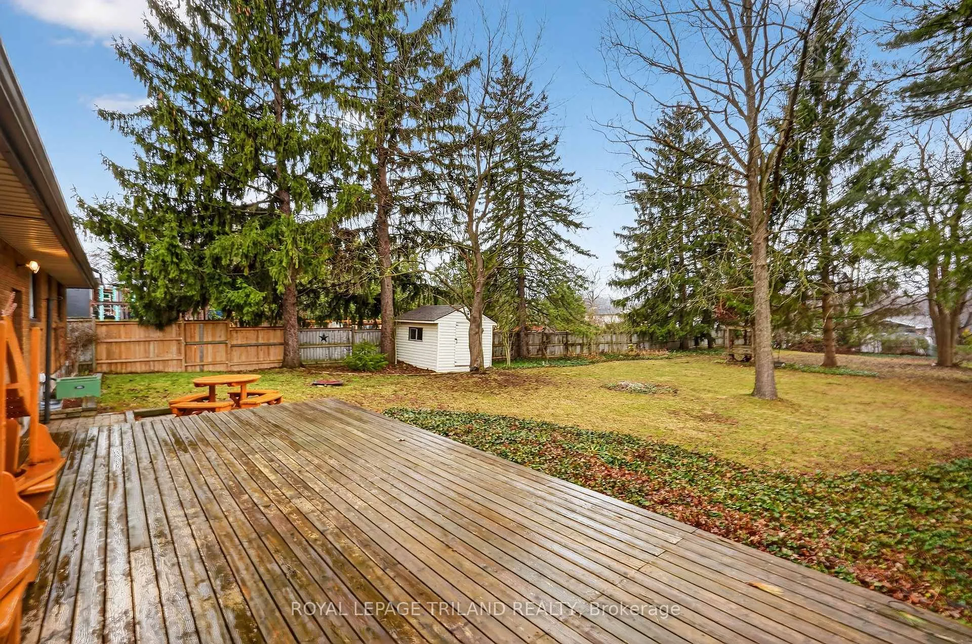 Photo 32 of 501 Boler Road, London, South K — HOMEH