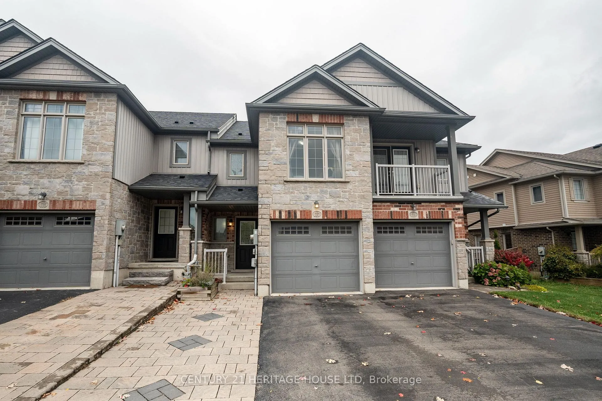 Photo 2 of 177 Maitland Street, Kitchener — HOMEH