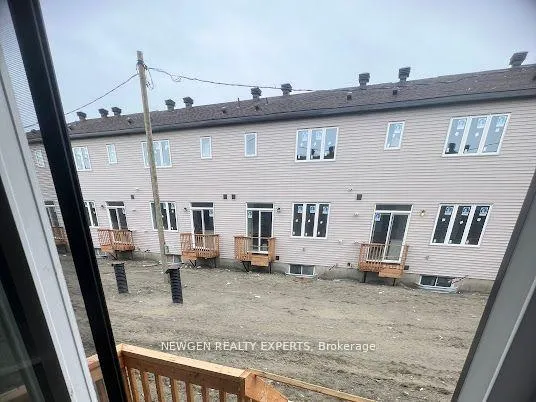 Photo 2 of 191 Invention Boulevard, Ottawa, Kanata - Morgan's Grant/South March — HOMEH