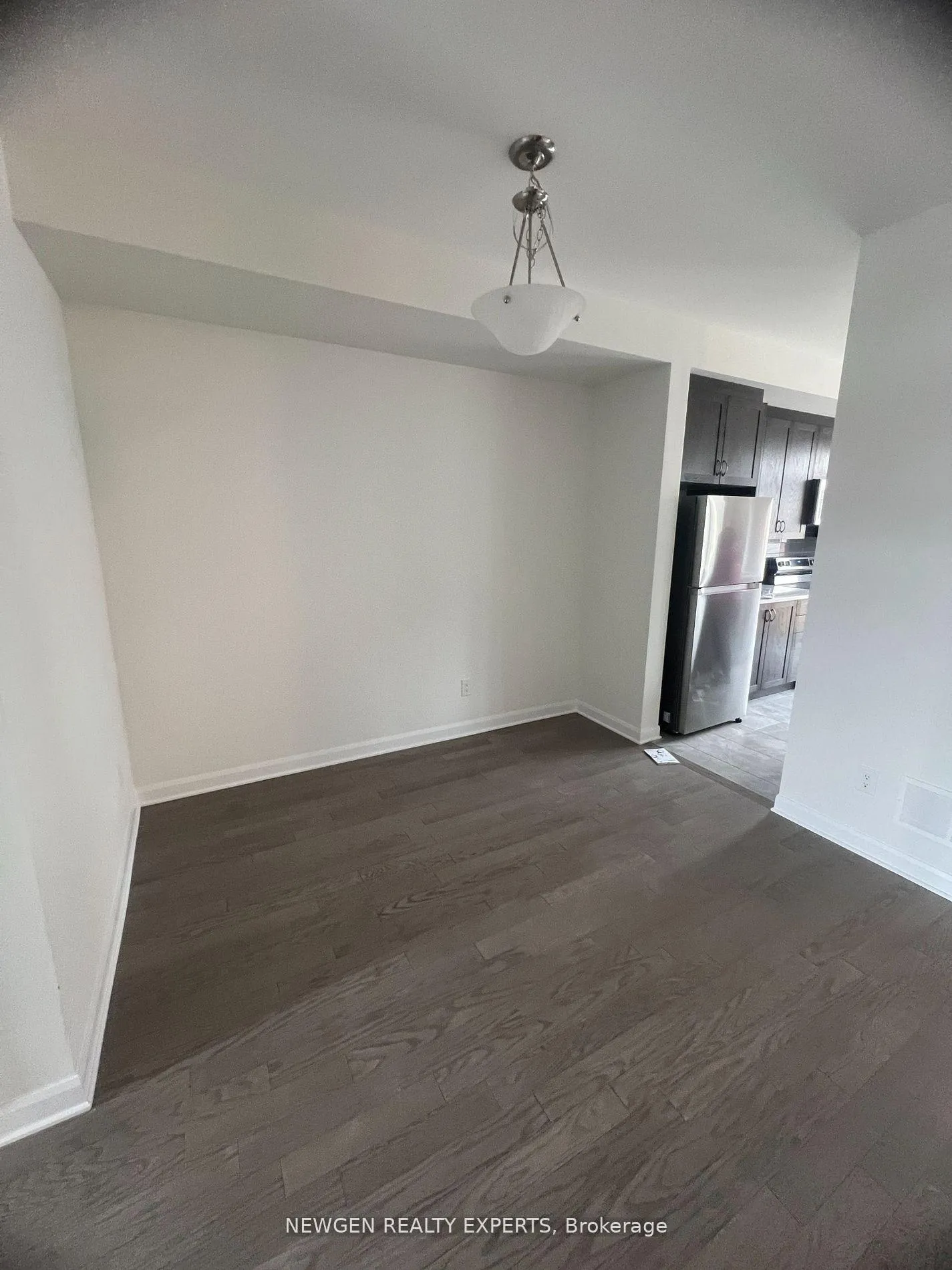Photo 12 of 191 Invention Boulevard, Ottawa, Kanata - Morgan's Grant/South March — HOMEH