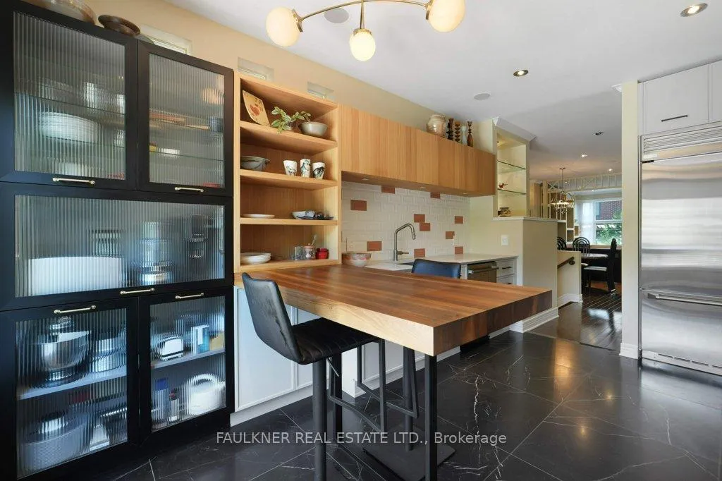 Photo 12 of Unit A, 290 First Avenue, Ottawa, Glebe — HOMEH