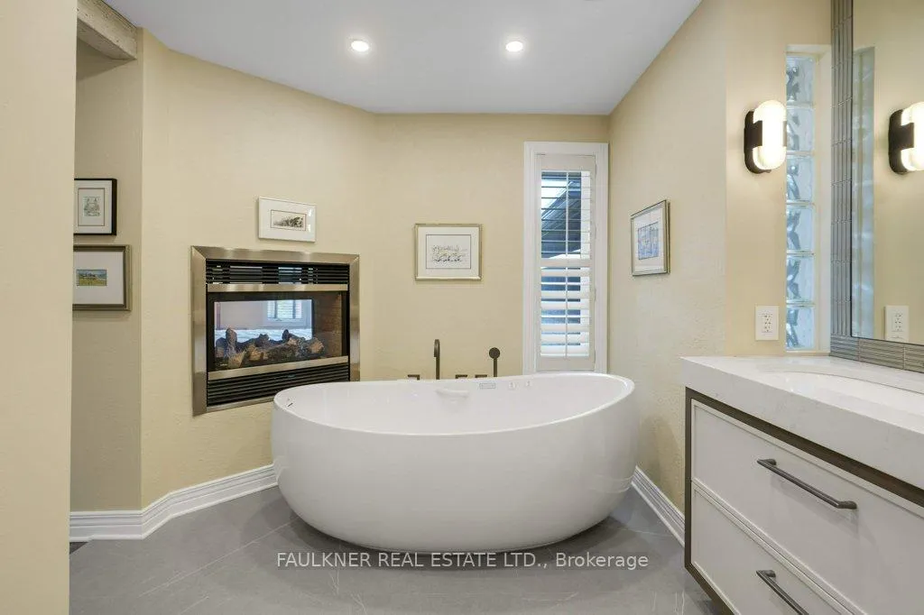 Photo 17 of Unit A, 290 First Avenue, Ottawa, Glebe — HOMEH