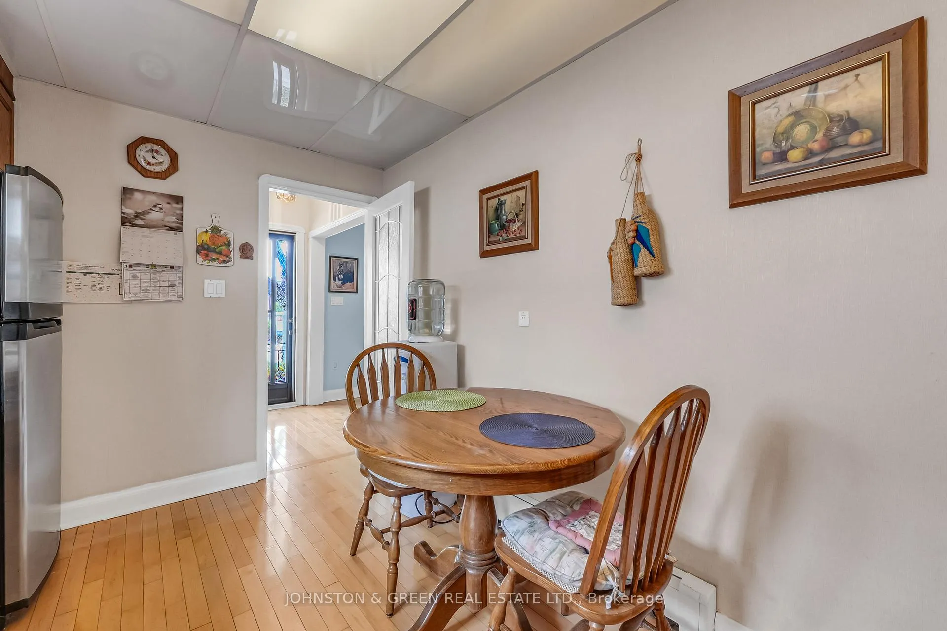 Photo 10 of 498 Plains Road, Toronto, East York — HOMEH
