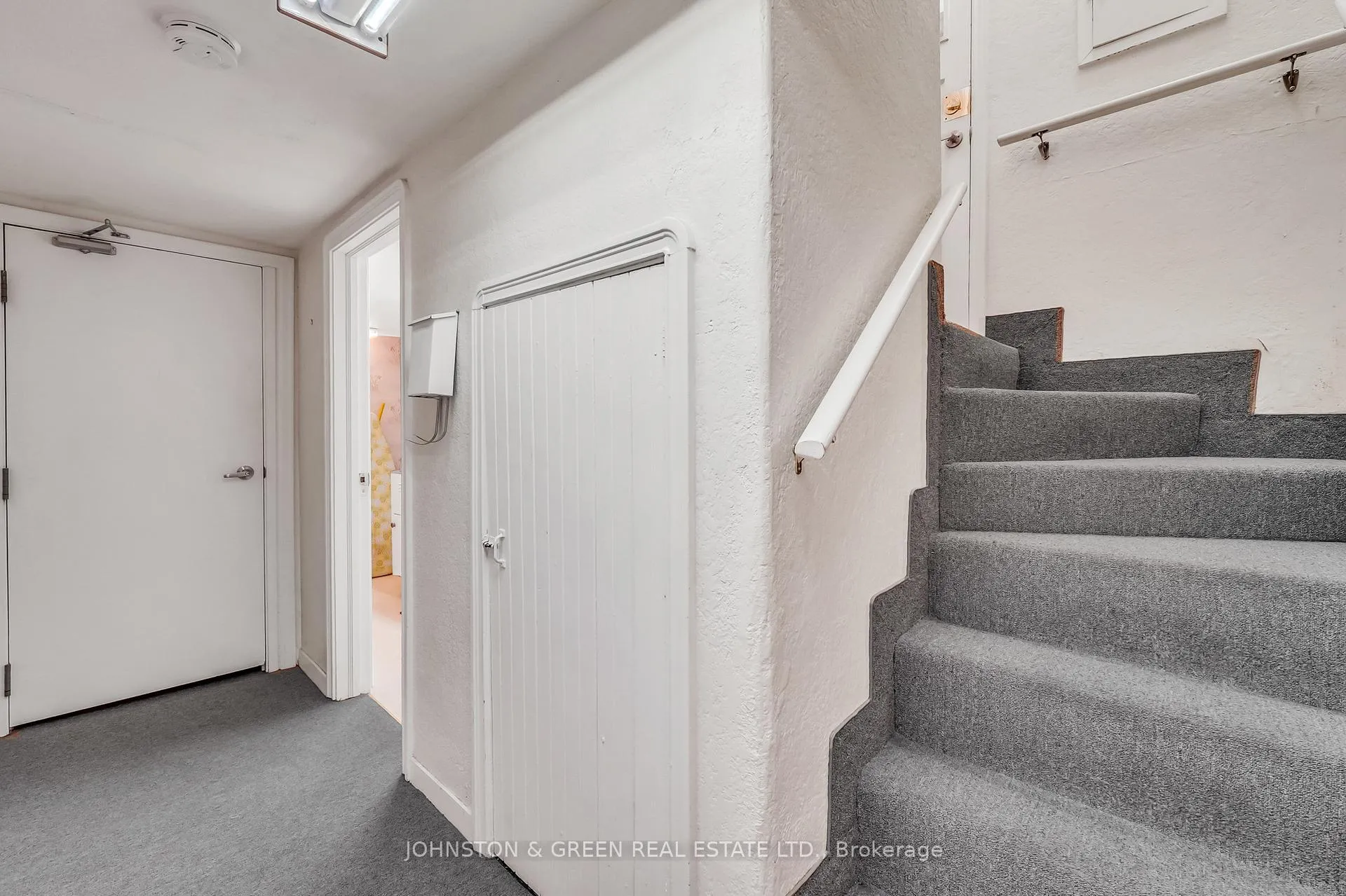 Photo 23 of 498 Plains Road, Toronto, East York — HOMEH