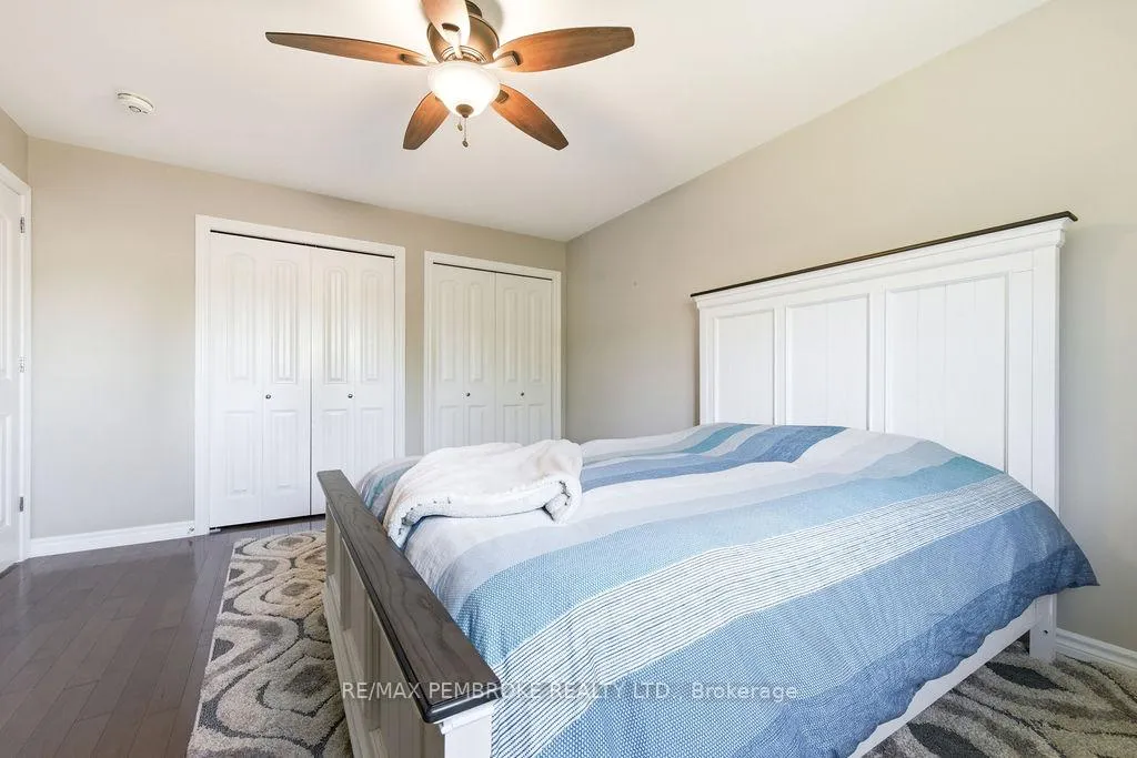 Photo 20 of 74 Oak Avenue, Petawawa — HOMEH