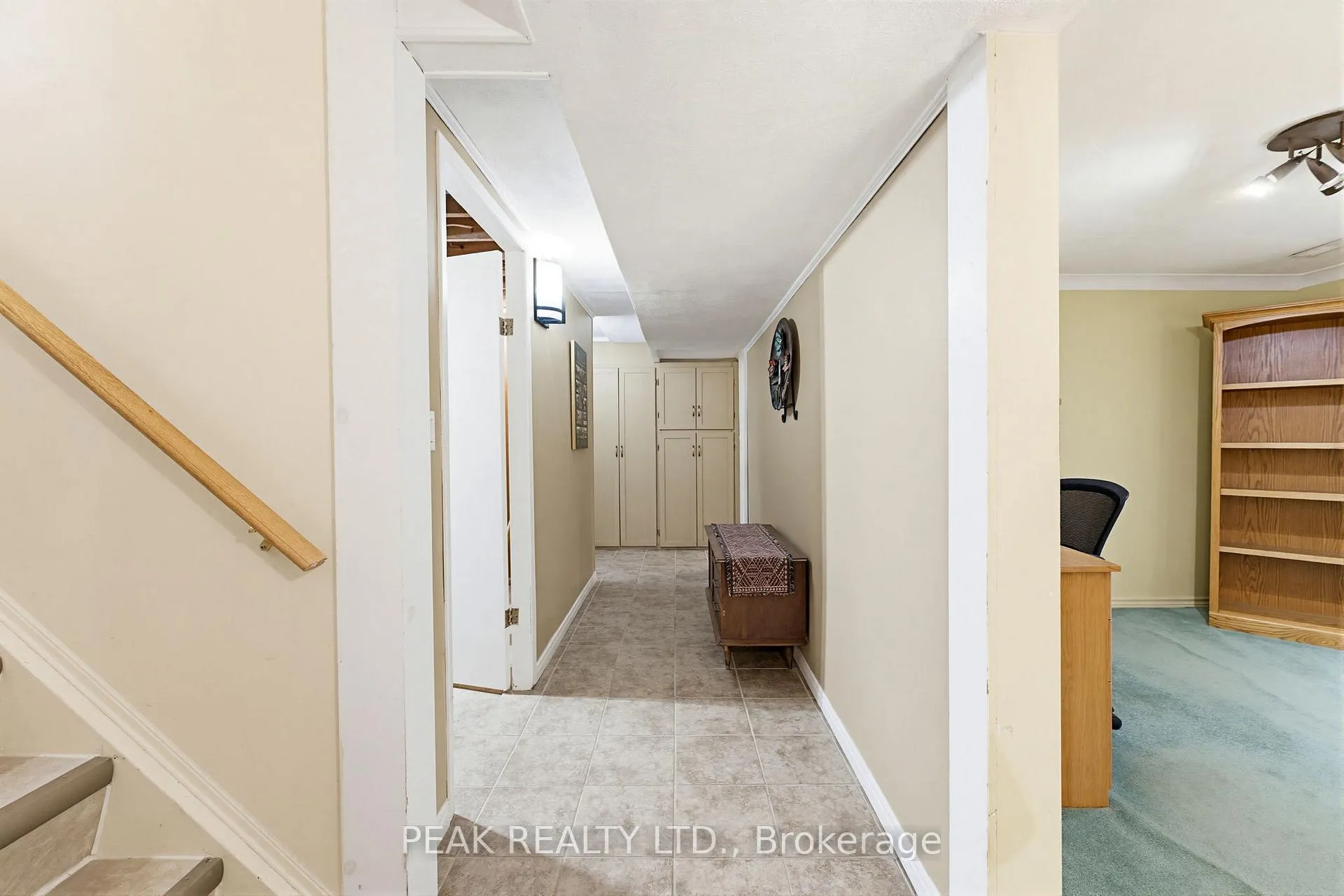 Photo 31 of 28 Ridgewood Drive, Brantford — HOMEH