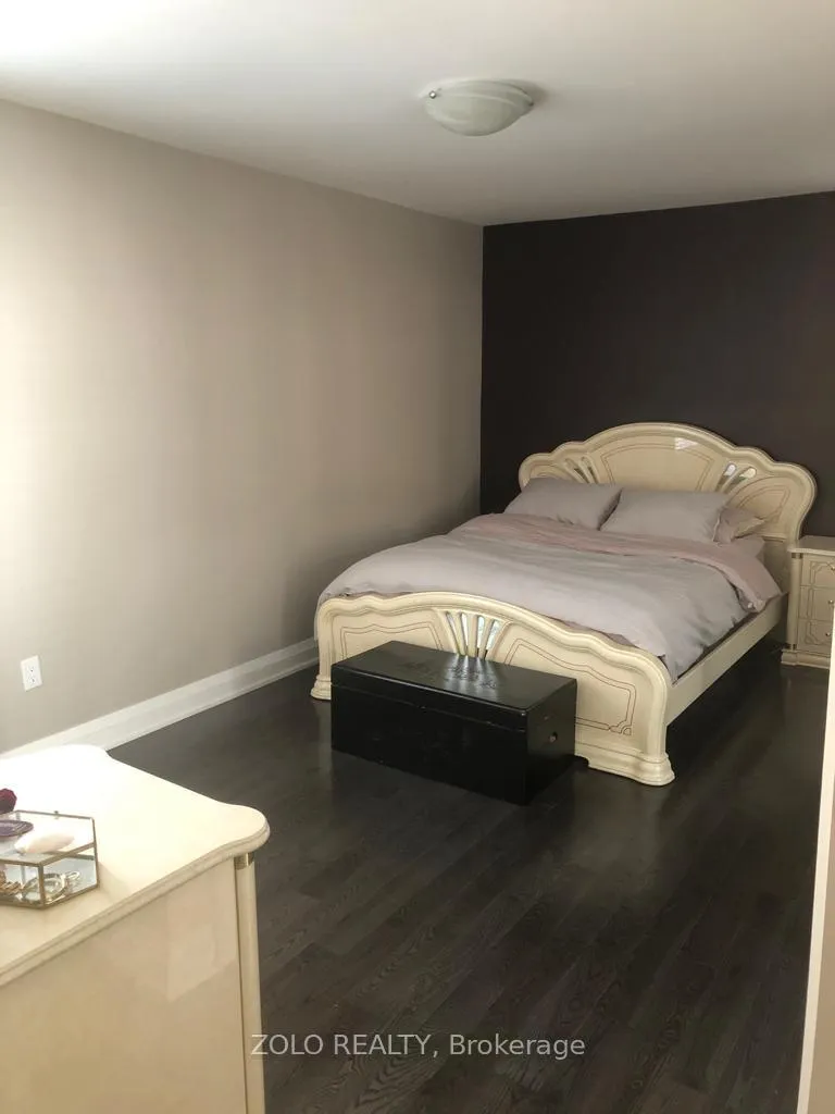 Photo 9 of Unit 2, 823 Lansdowne Avenue, Toronto, Dovercourt-Wallace Emerson-Junction — HOMEH