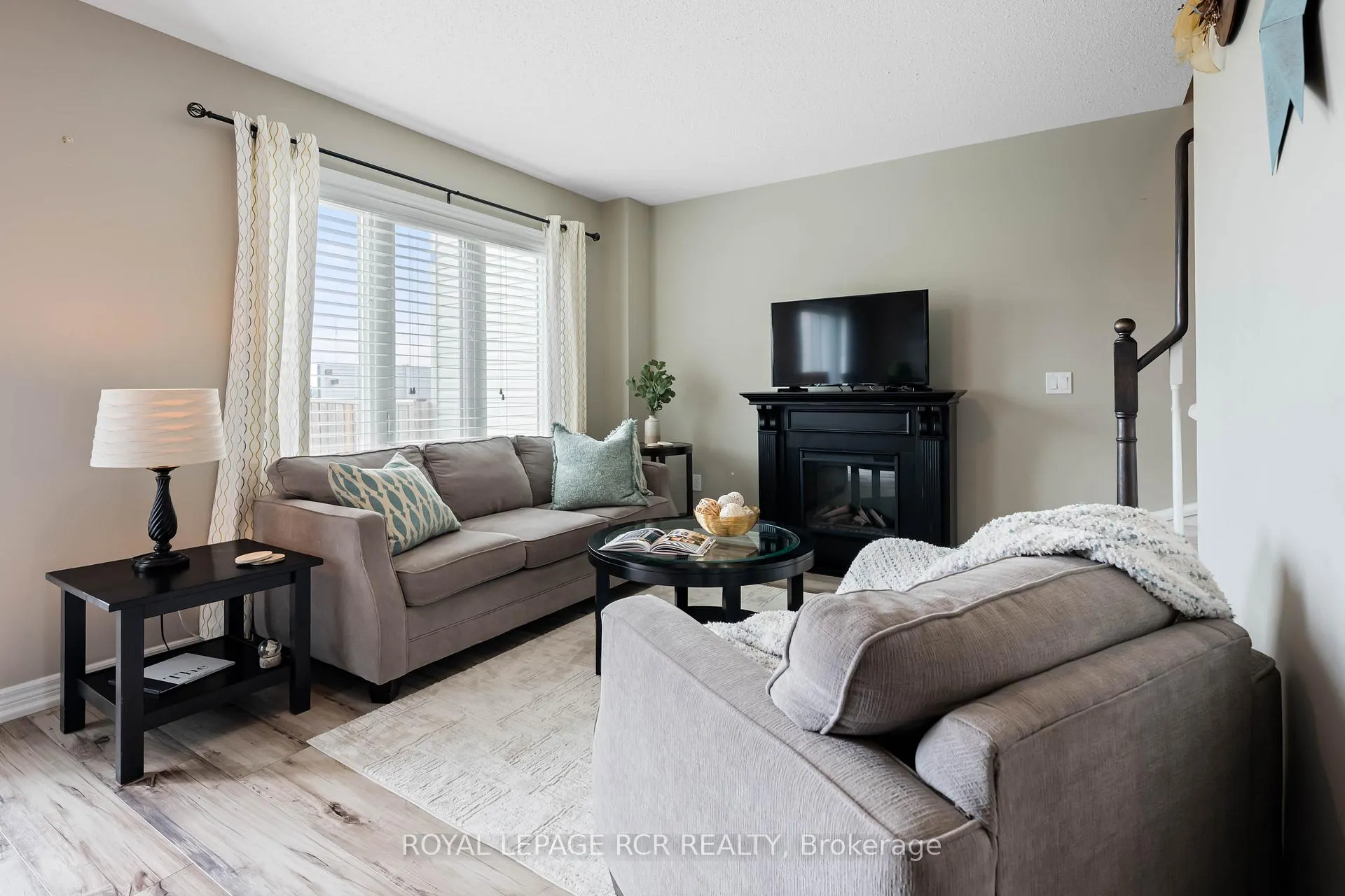Photo 8 of 829 Cook Crescent, Shelburne — HOMEH