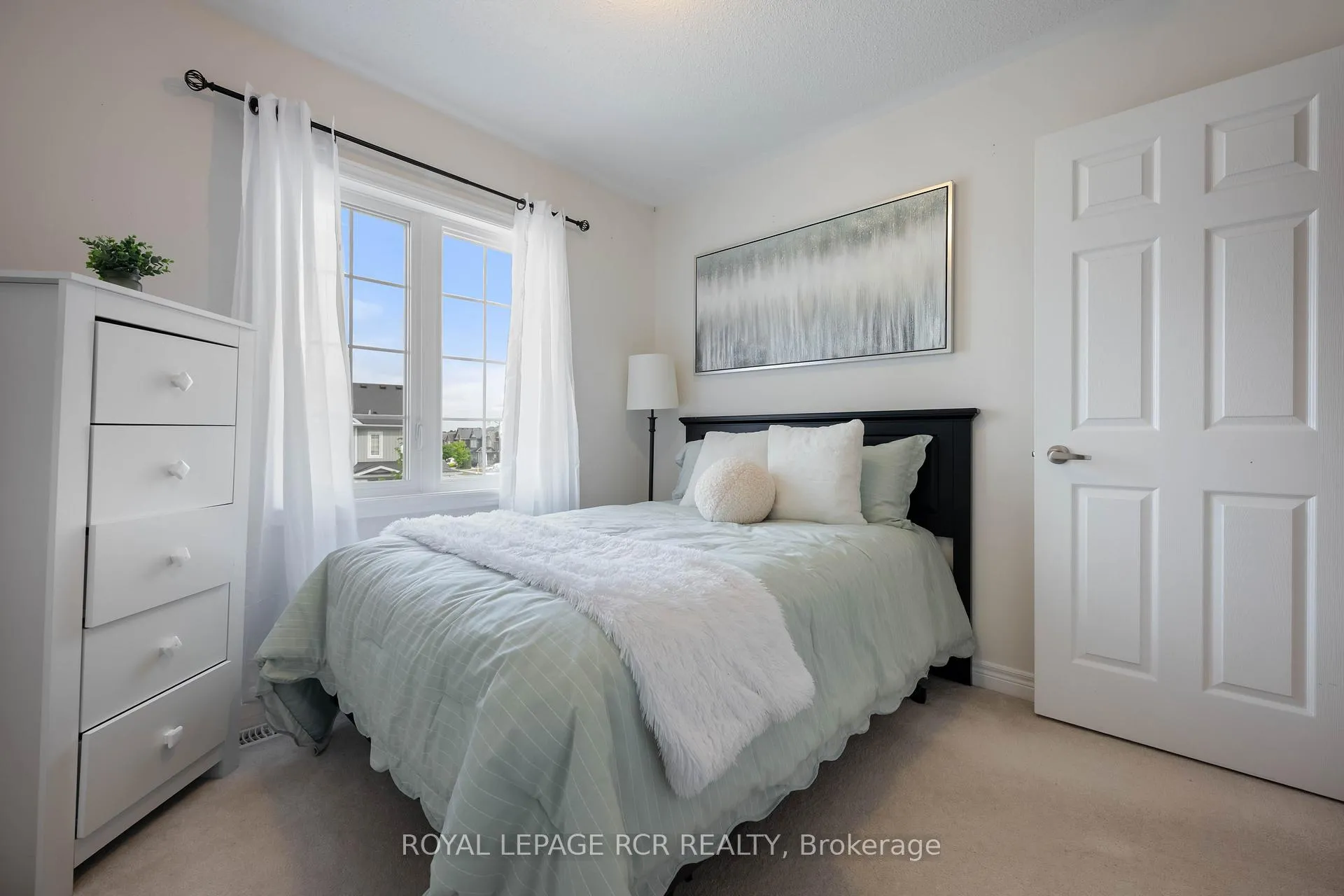 Photo 13 of 829 Cook Crescent, Shelburne — HOMEH
