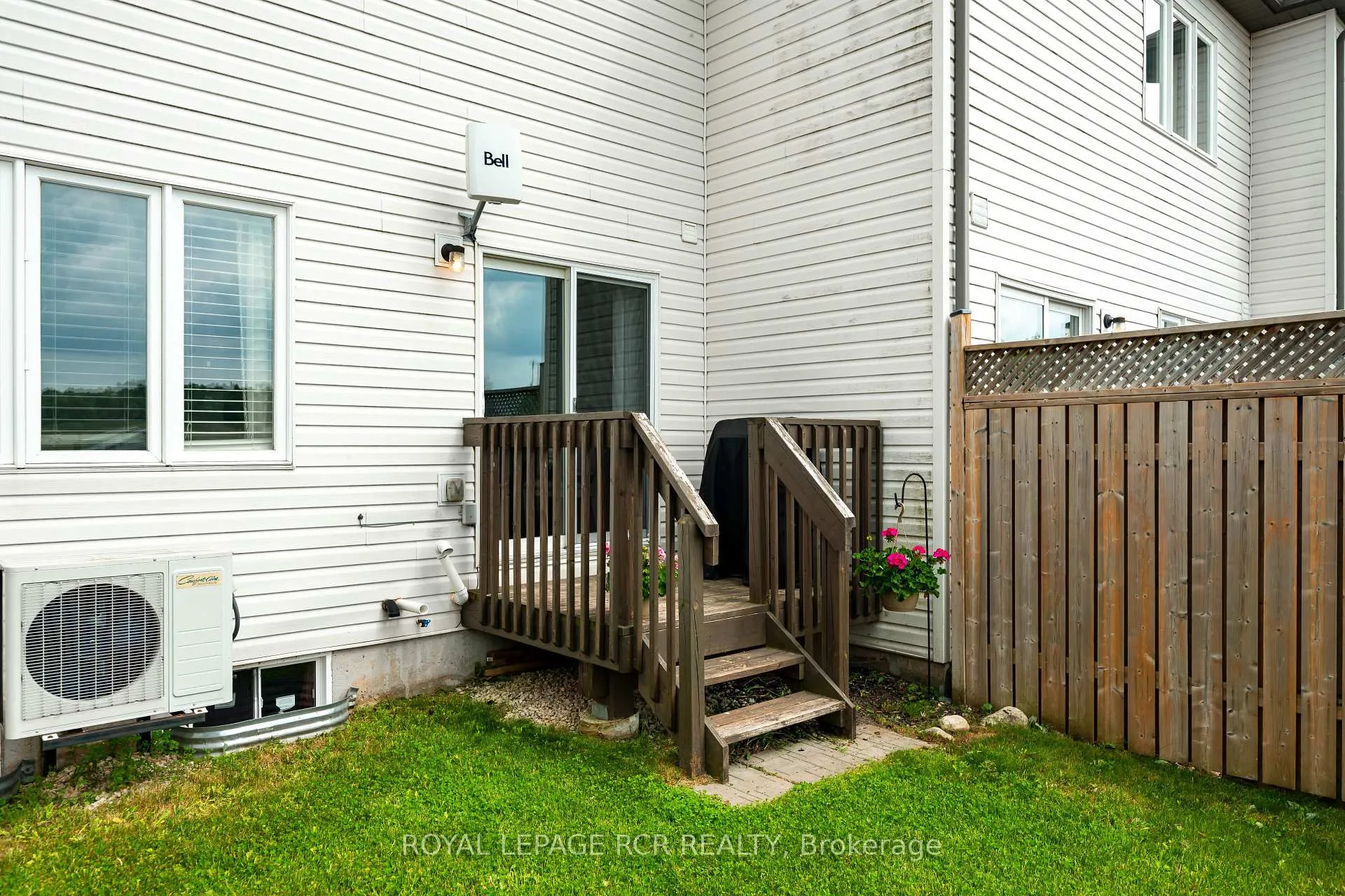 Photo 19 of 829 Cook Crescent, Shelburne — HOMEH