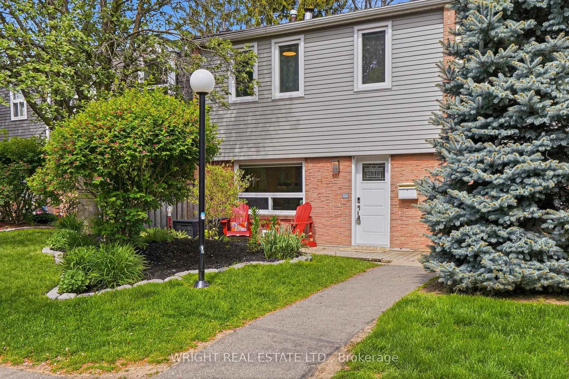 Front of Unit 120, 1050 Shawnmarr Road