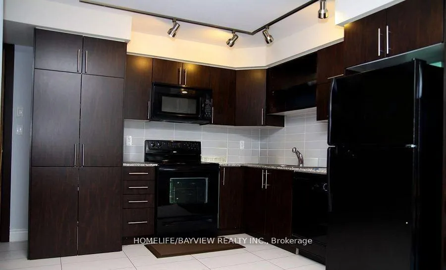 Photo 3 of Unit 217, 60 south town centre Boulevard, Markham, Unionville — HOMEH