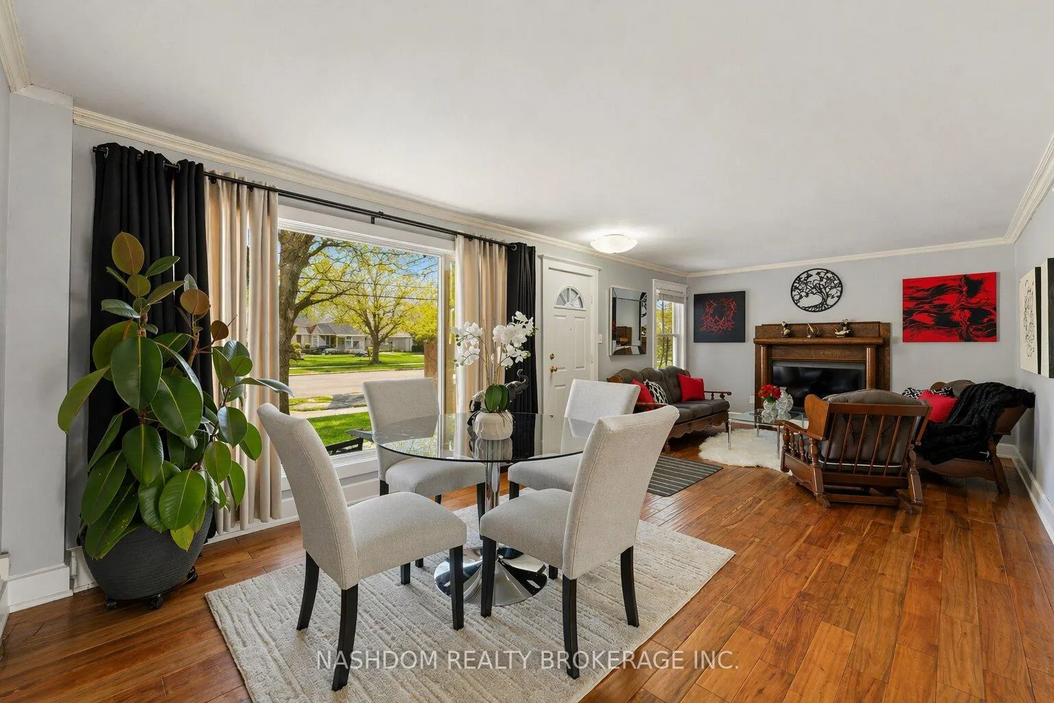 Photo 5 of 31 Hunter Street, Hamilton, Dundas — HOMEH