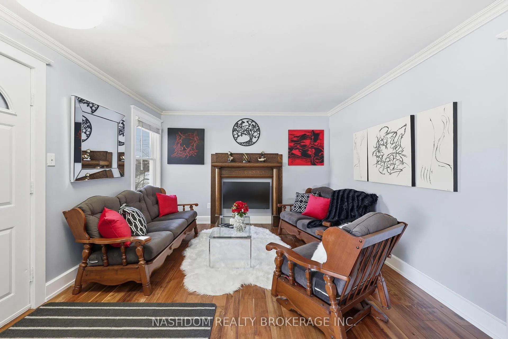Photo 7 of 31 Hunter Street, Hamilton, Dundas — HOMEH