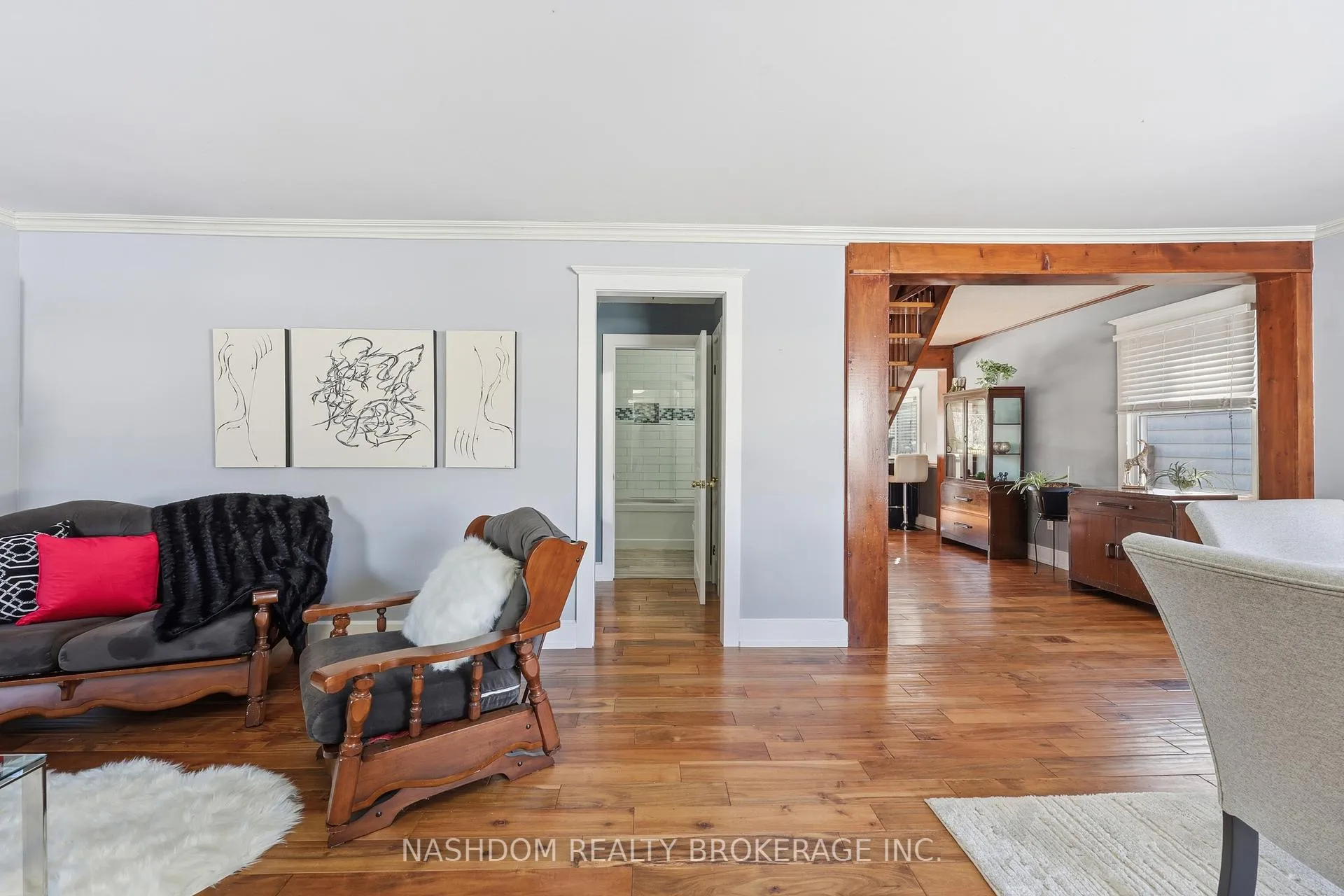 Photo 10 of 31 Hunter Street, Hamilton, Dundas — HOMEH