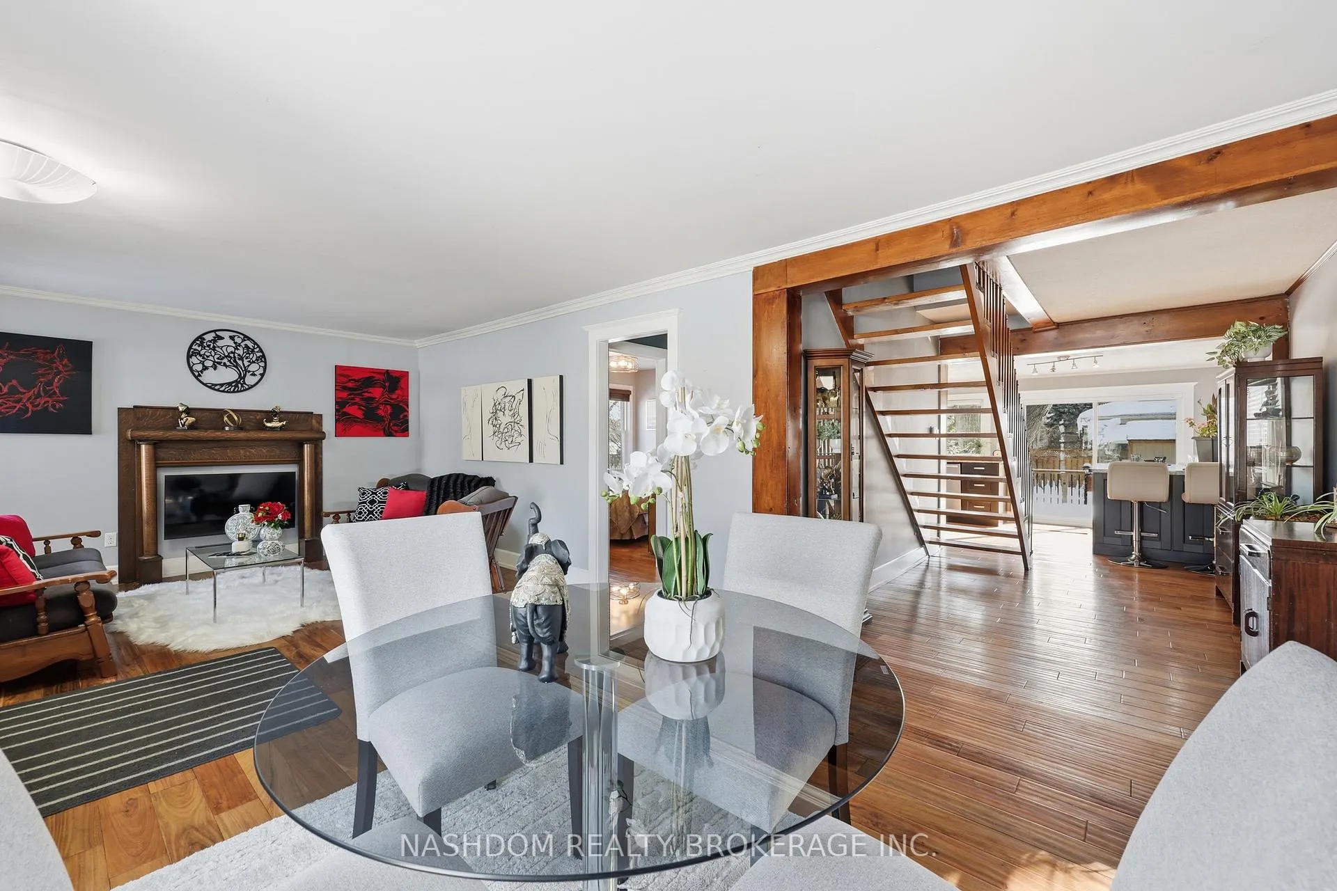Photo 11 of 31 Hunter Street, Hamilton, Dundas — HOMEH
