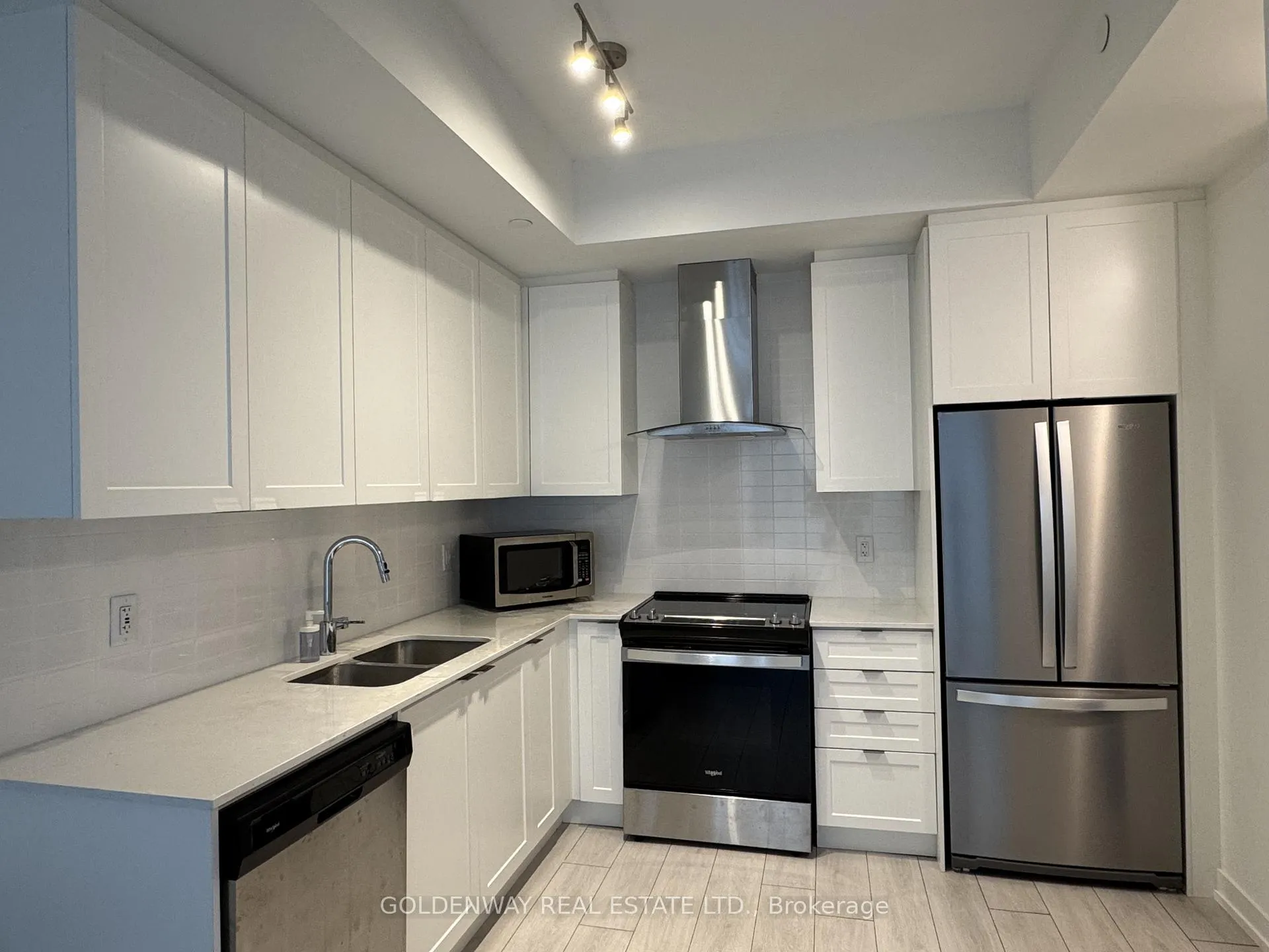 Photo 3 of Unit 405, 55 Duke Street W, Kitchener — HOMEH