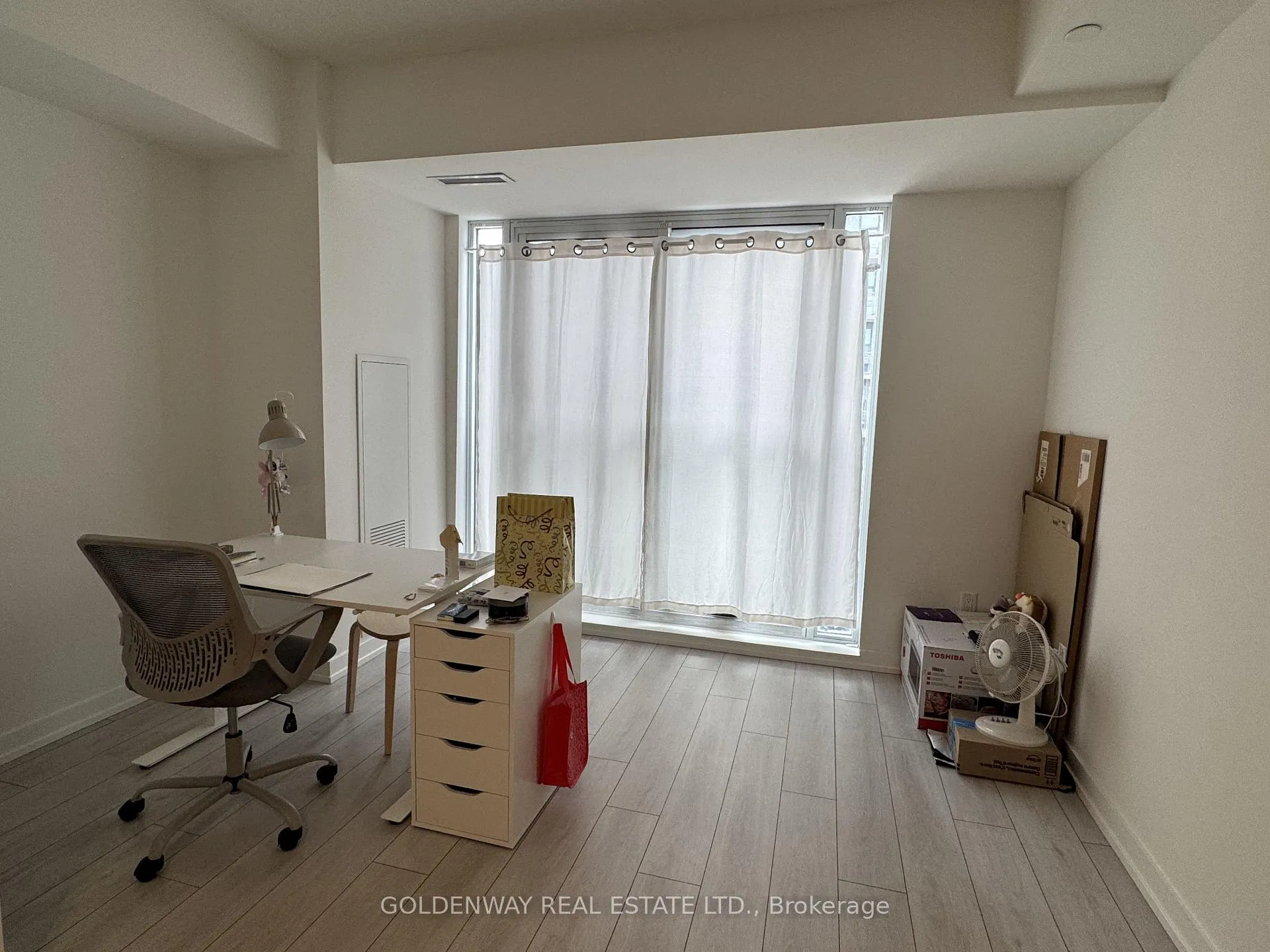 Photo 6 of Unit 405, 55 Duke Street W, Kitchener — HOMEH