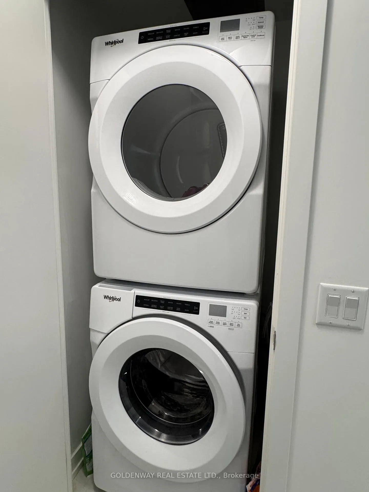 Photo 10 of Unit 405, 55 Duke Street W, Kitchener — HOMEH
