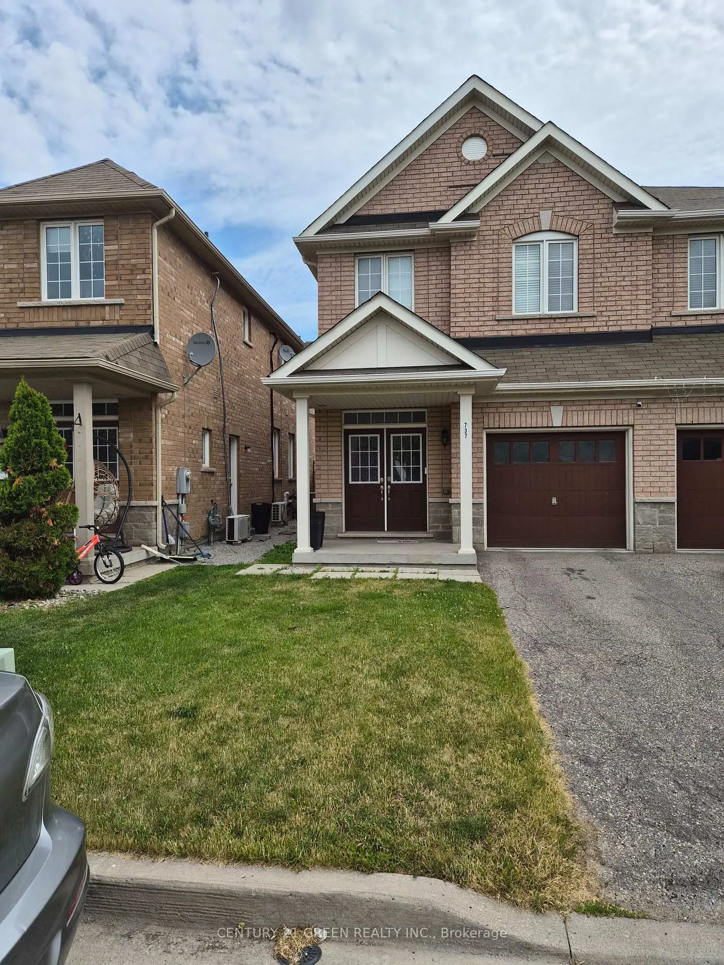 Photo 1 of 737 Agnew Crescent, Milton, Beaty — HOMEH