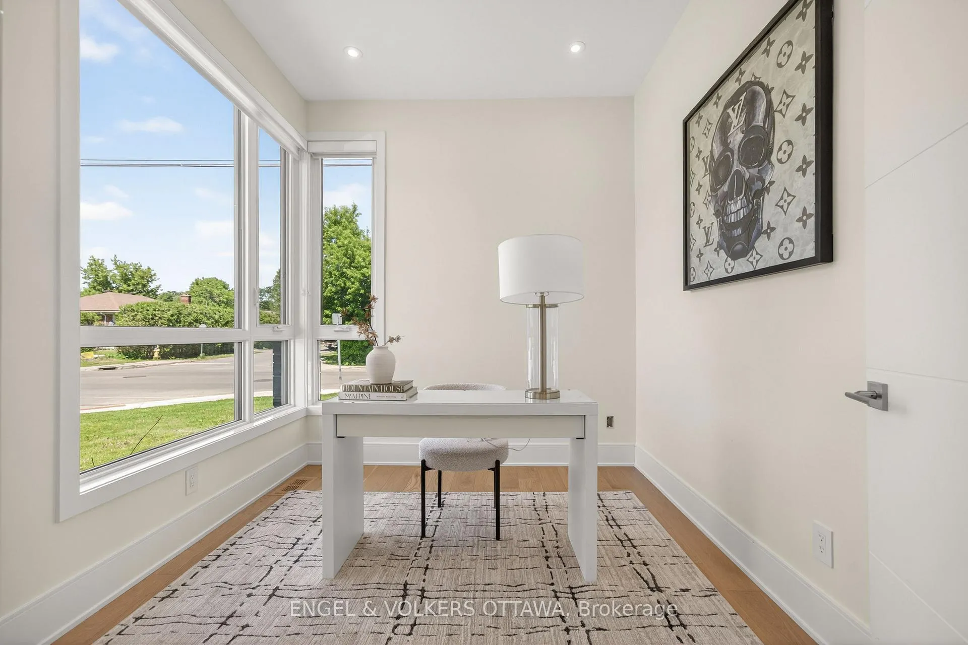 Photo 6 of 102 Granton Avenue, Ottawa, Meadowlands/St. Claire Gardens — HOMEH