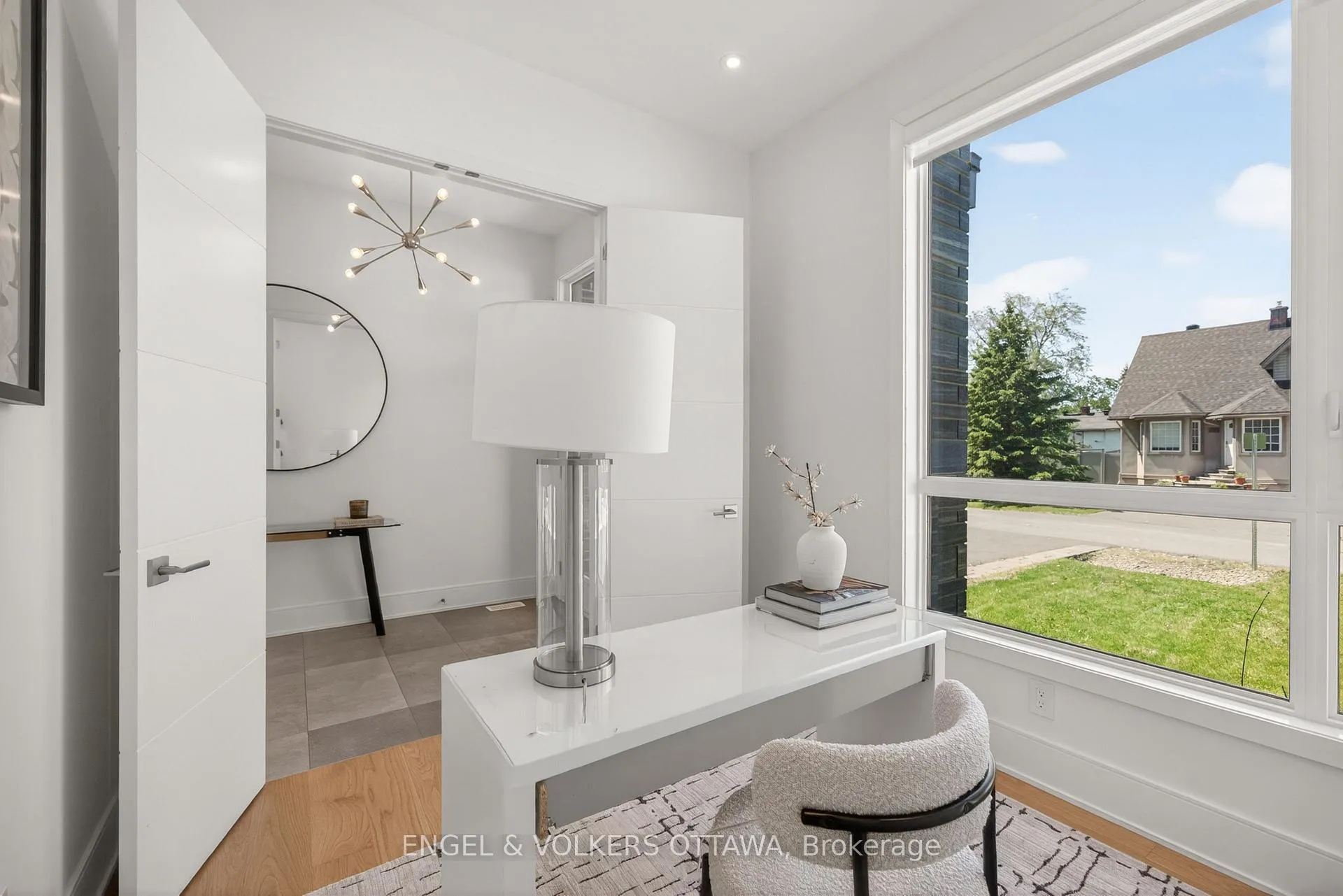 Photo 7 of 102 Granton Avenue, Ottawa, Meadowlands/St. Claire Gardens — HOMEH