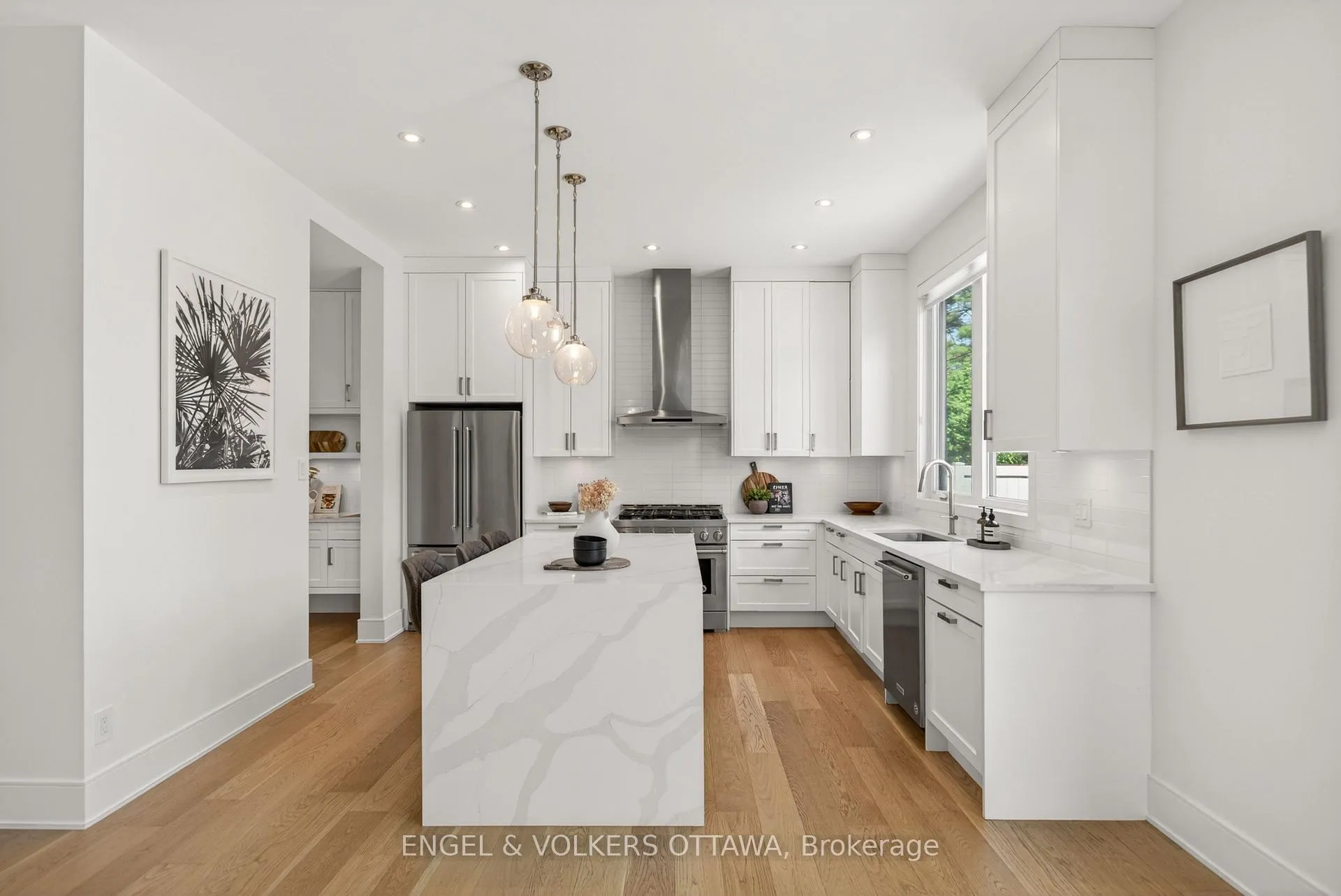 Photo 14 of 102 Granton Avenue, Ottawa, Meadowlands/St. Claire Gardens — HOMEH
