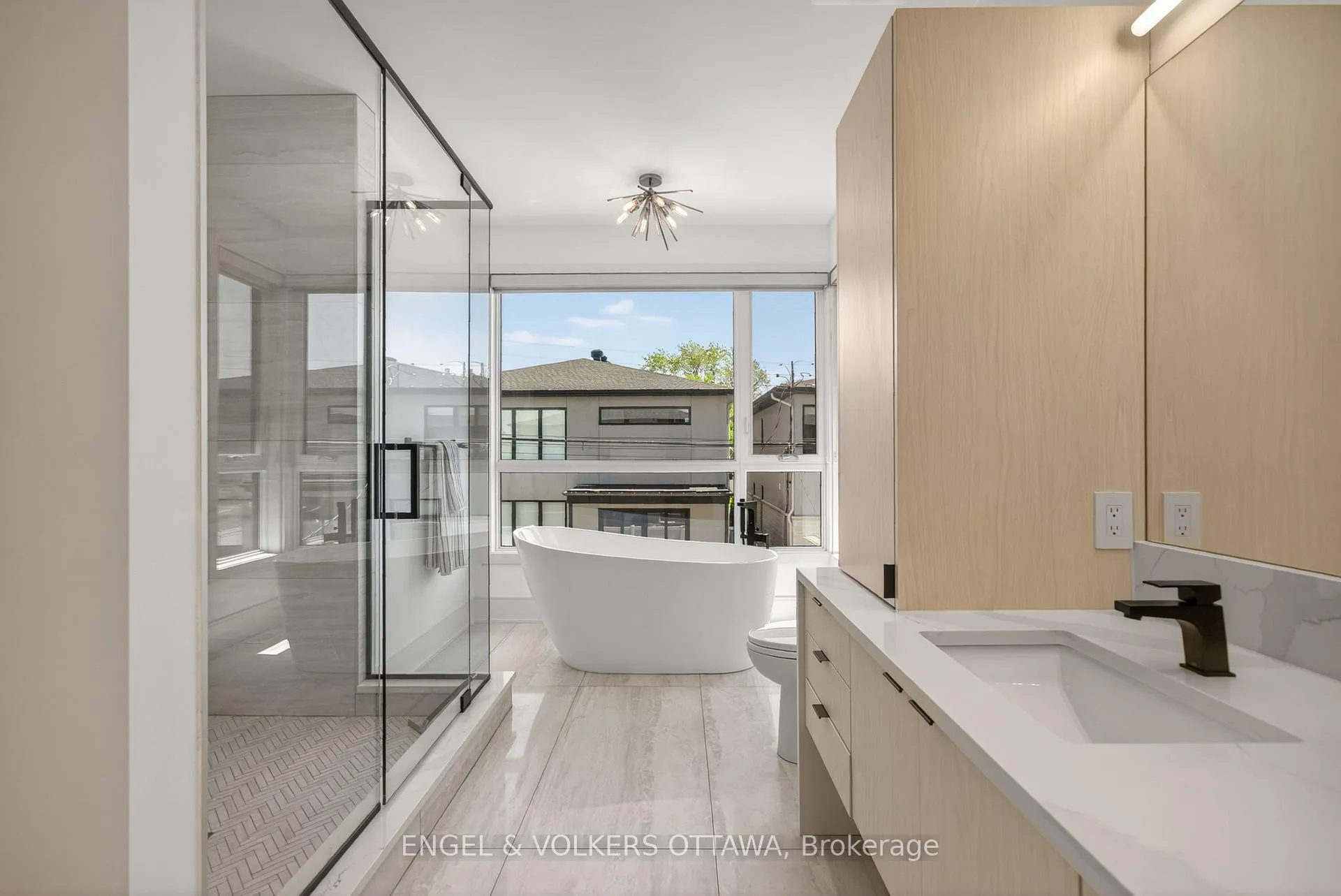 Photo 26 of 102 Granton Avenue, Ottawa, Meadowlands/St. Claire Gardens — HOMEH