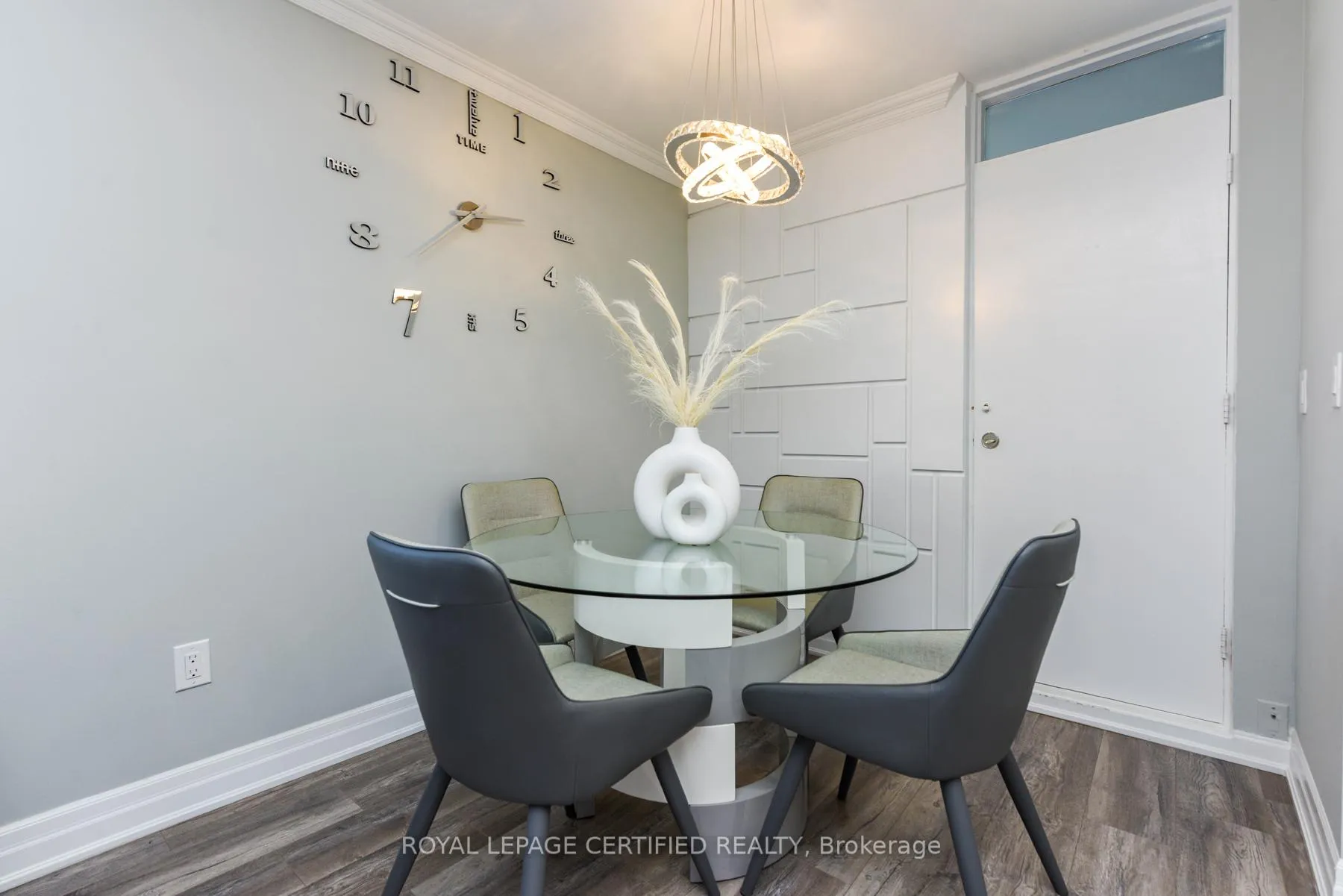 Photo 14 of Unit 204, 3170 Kirwin Avenue E, Mississauga, Cooksville — HOMEH
