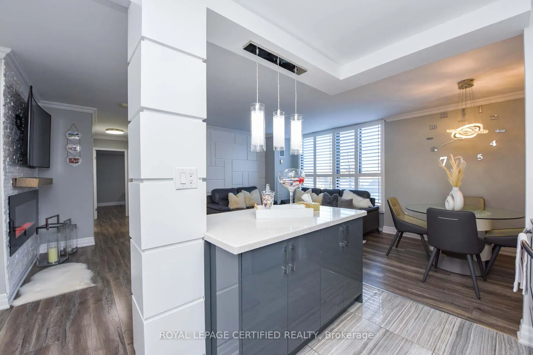 Photo 17 of Unit 204, 3170 Kirwin Avenue E, Mississauga, Cooksville — HOMEH