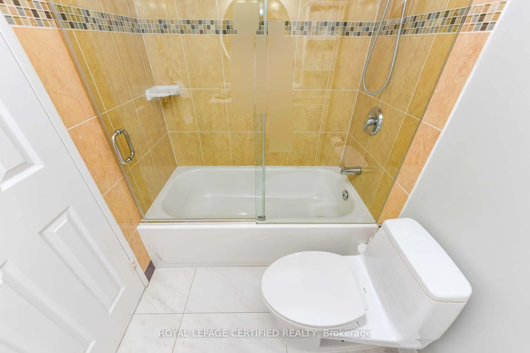 Photo 26 of Unit 204, 3170 Kirwin Avenue E, Mississauga, Cooksville — HOMEH