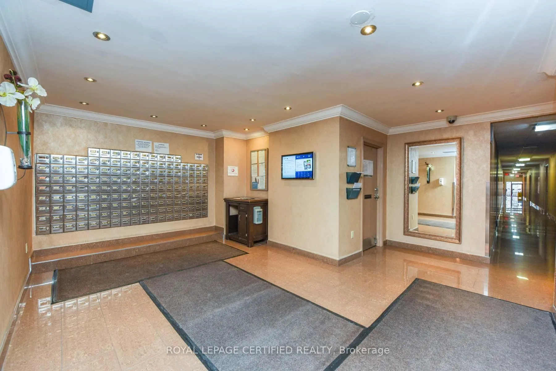Photo 32 of Unit 204, 3170 Kirwin Avenue E, Mississauga, Cooksville — HOMEH