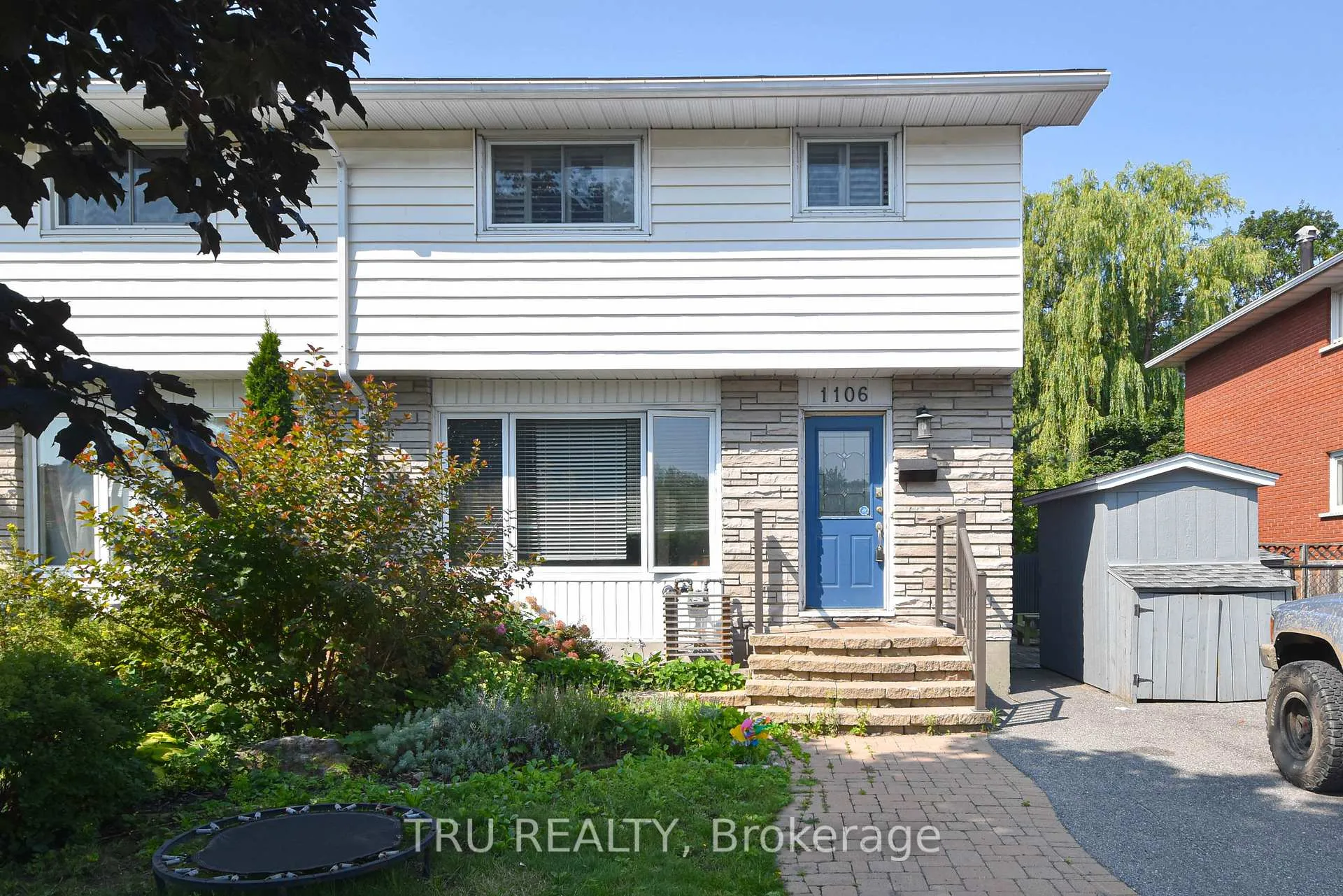 Photo 1 of Unit B, 1106 Clyde Avenue, Ottawa, Copeland Park — HOMEH
