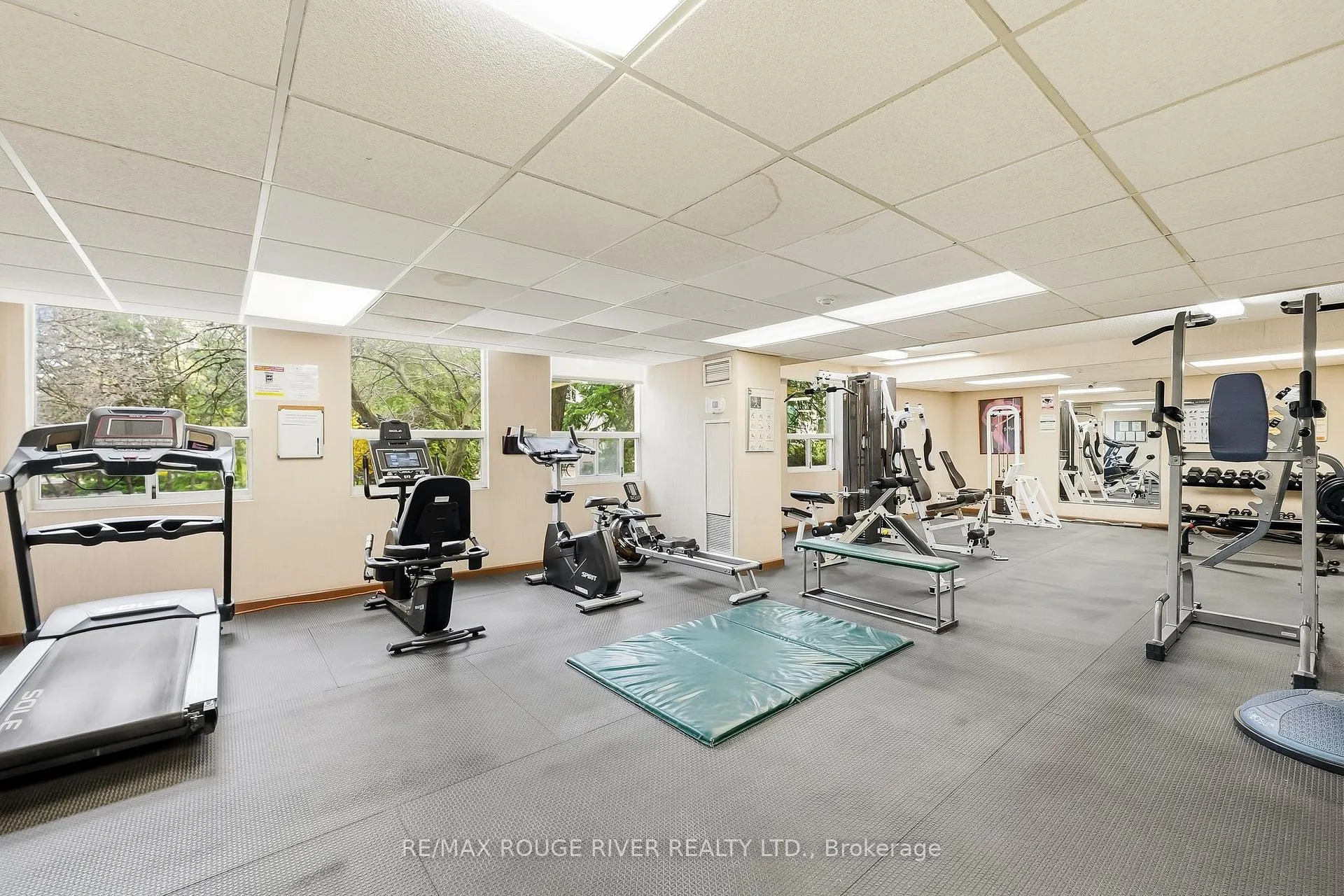 Photo 17 of Unit 1008, 3650 Kaneff Crescent, Mississauga, Mississauga Valleys — HOMEH