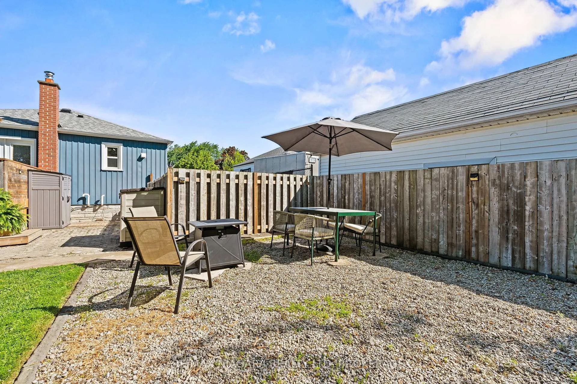 Photo 34 of 19 Bridge Street, St. Catharines, Grapeview — HOMEH
